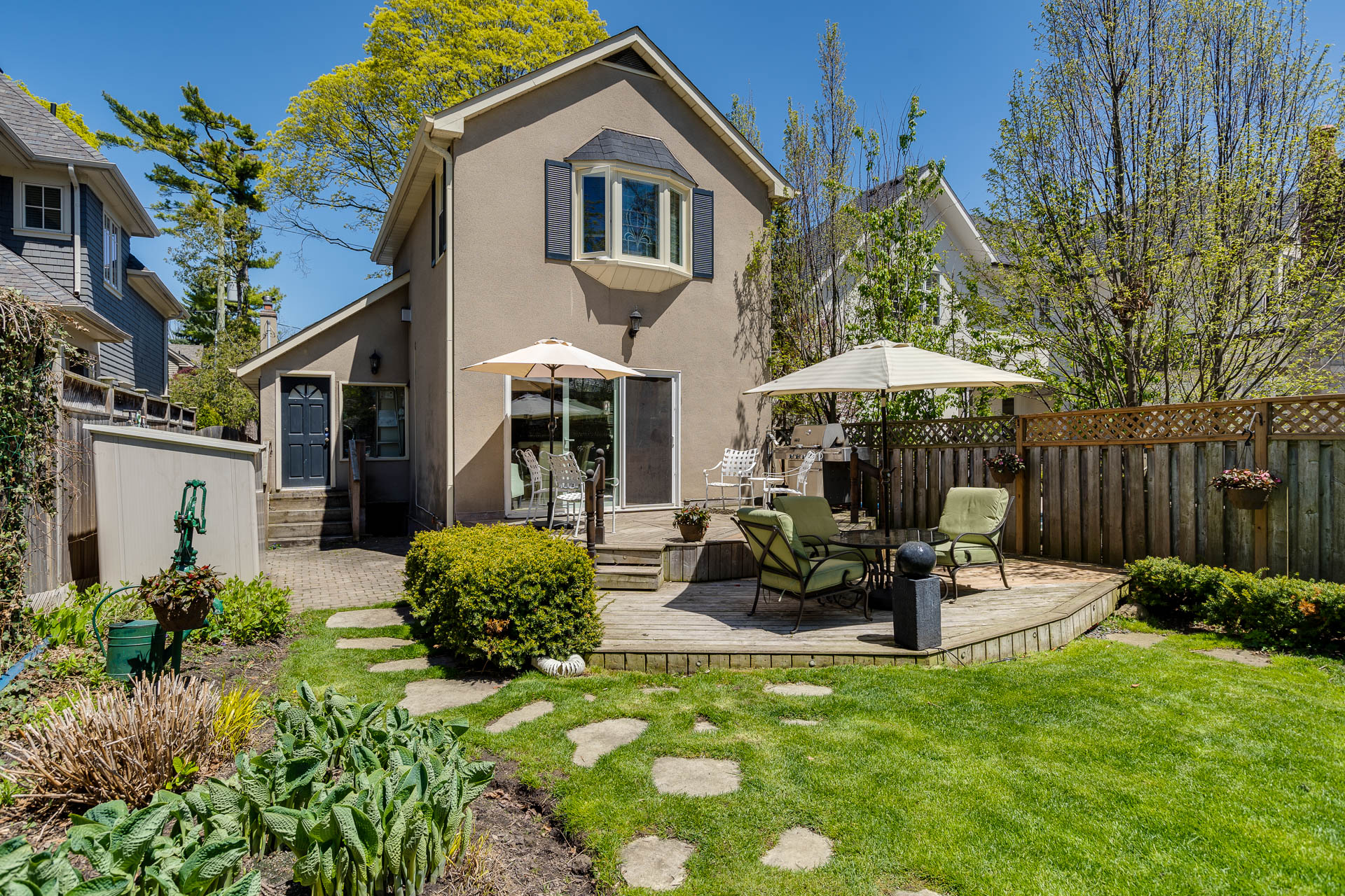 28 Howard - Ext - Web-13.jpg