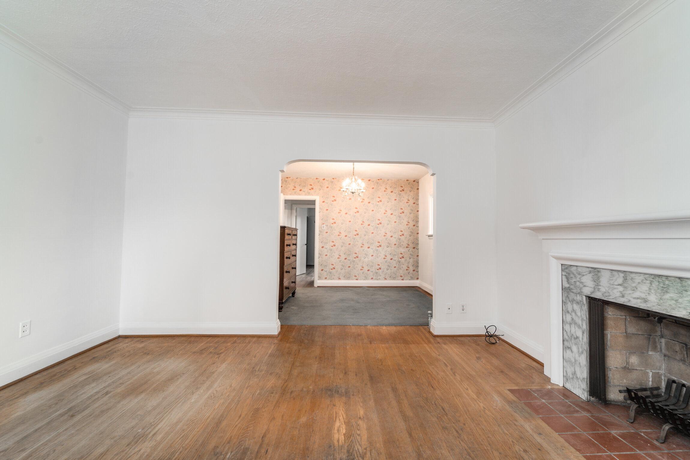 100 Glenvale Blvd _0007.jpg