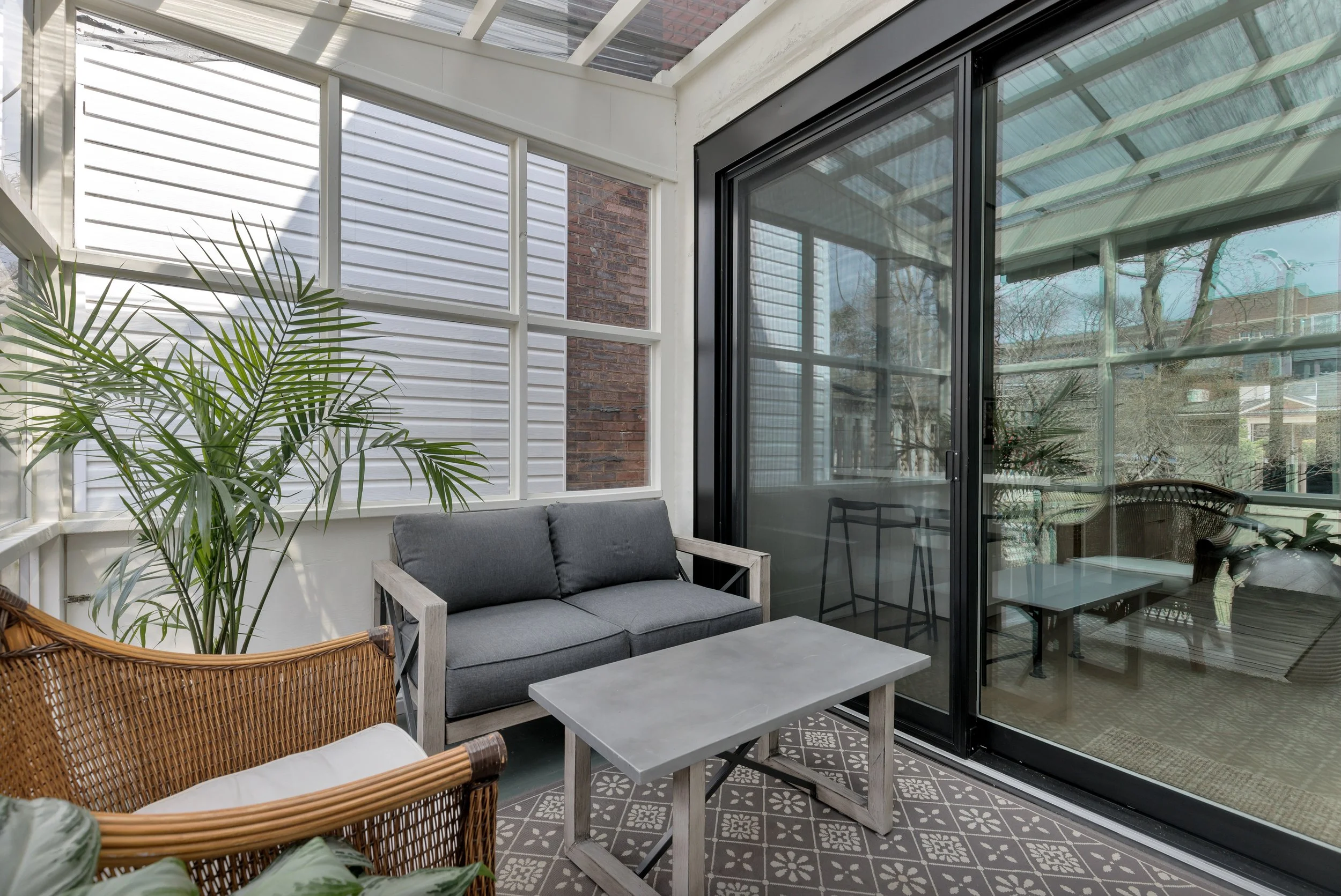 140 Garden Ave-24.jpg