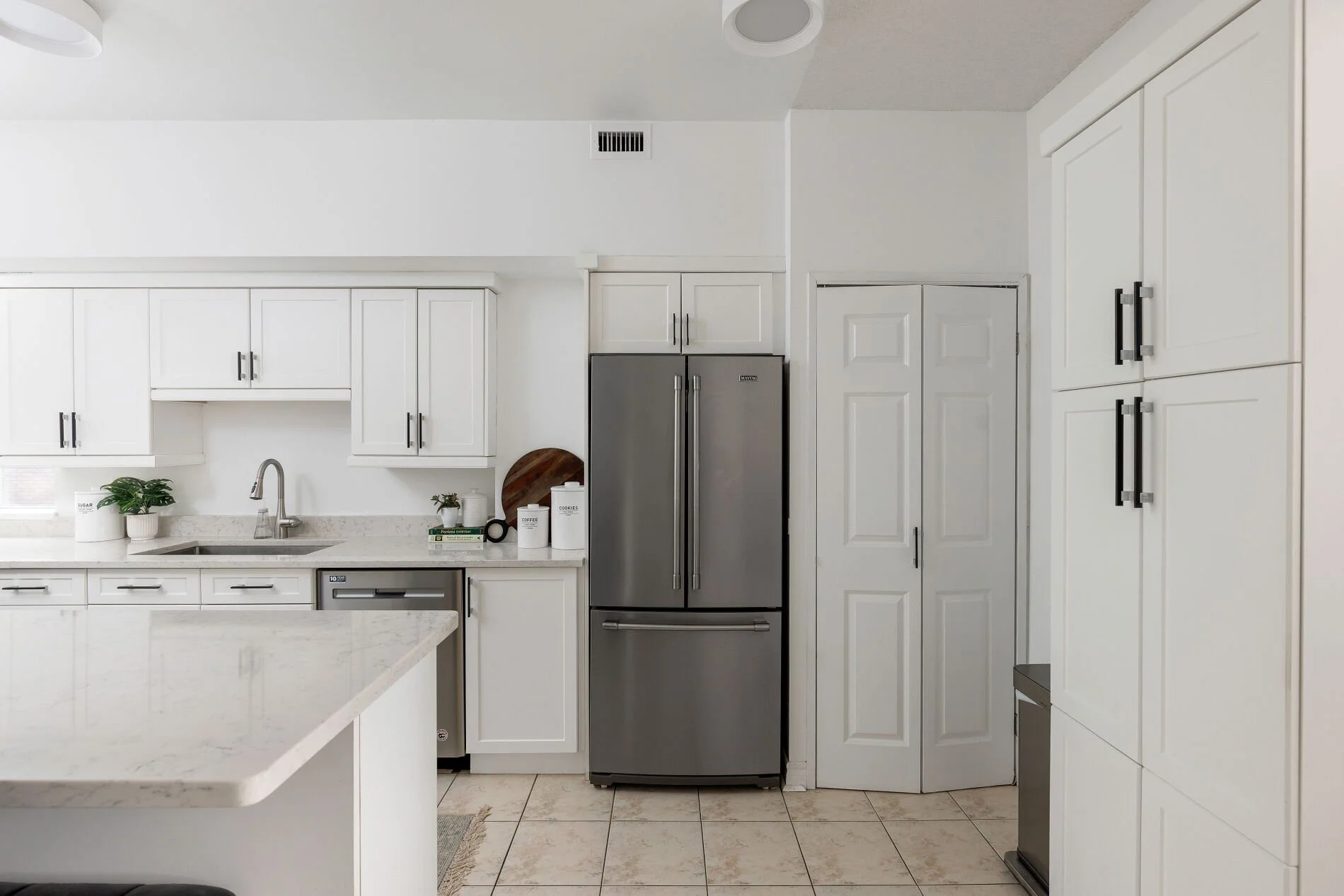 1002-80-Mill-St-Toronto (18).jpg