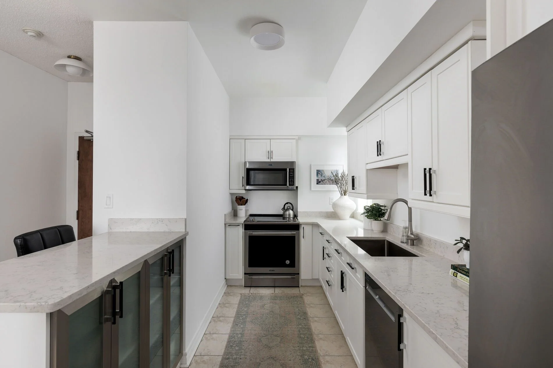 1002-80-Mill-St-Toronto (19).jpg