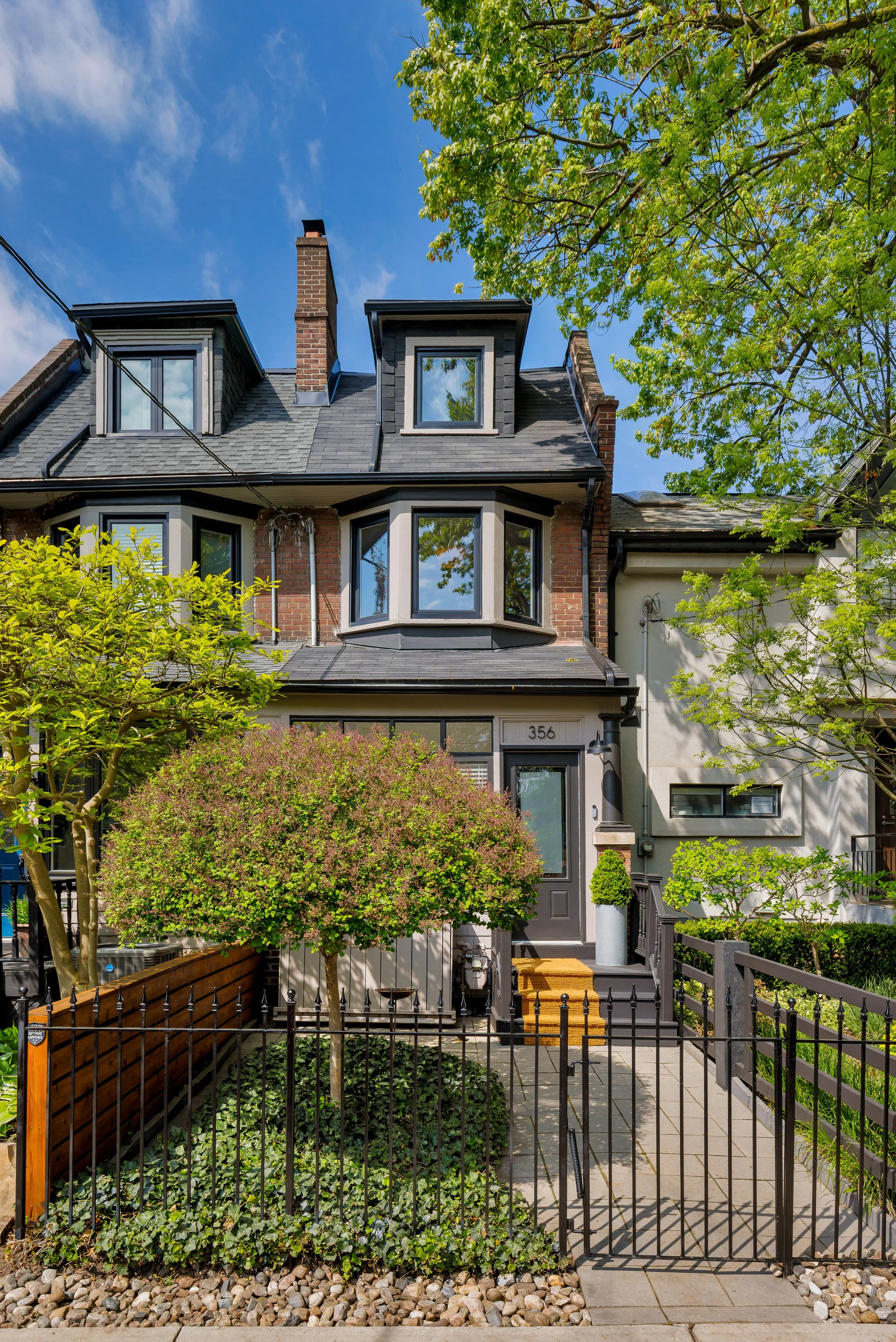 356 Ontario St-3.jpg