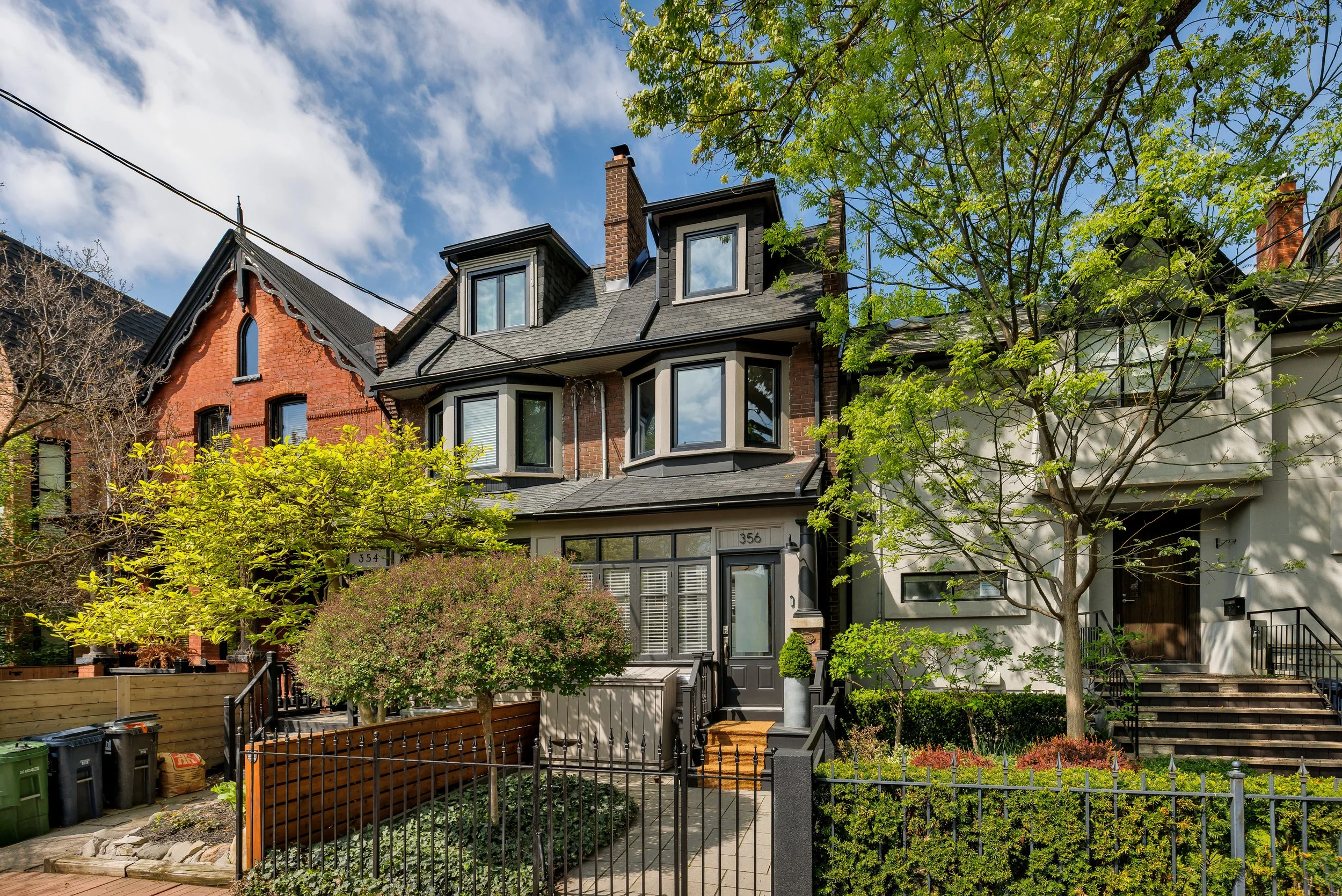 356 Ontario St-2.jpg