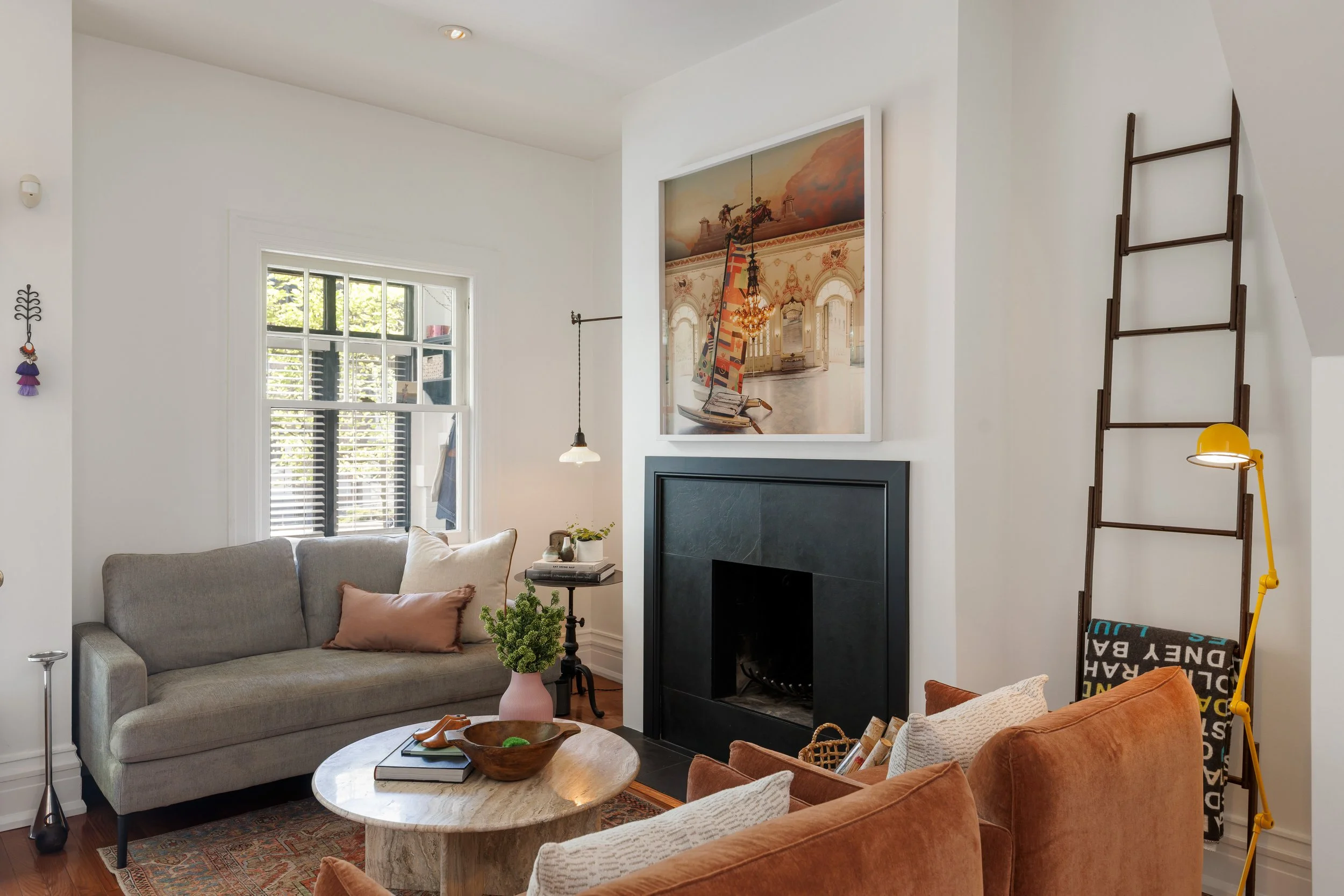 356 Ontario St-14.jpg