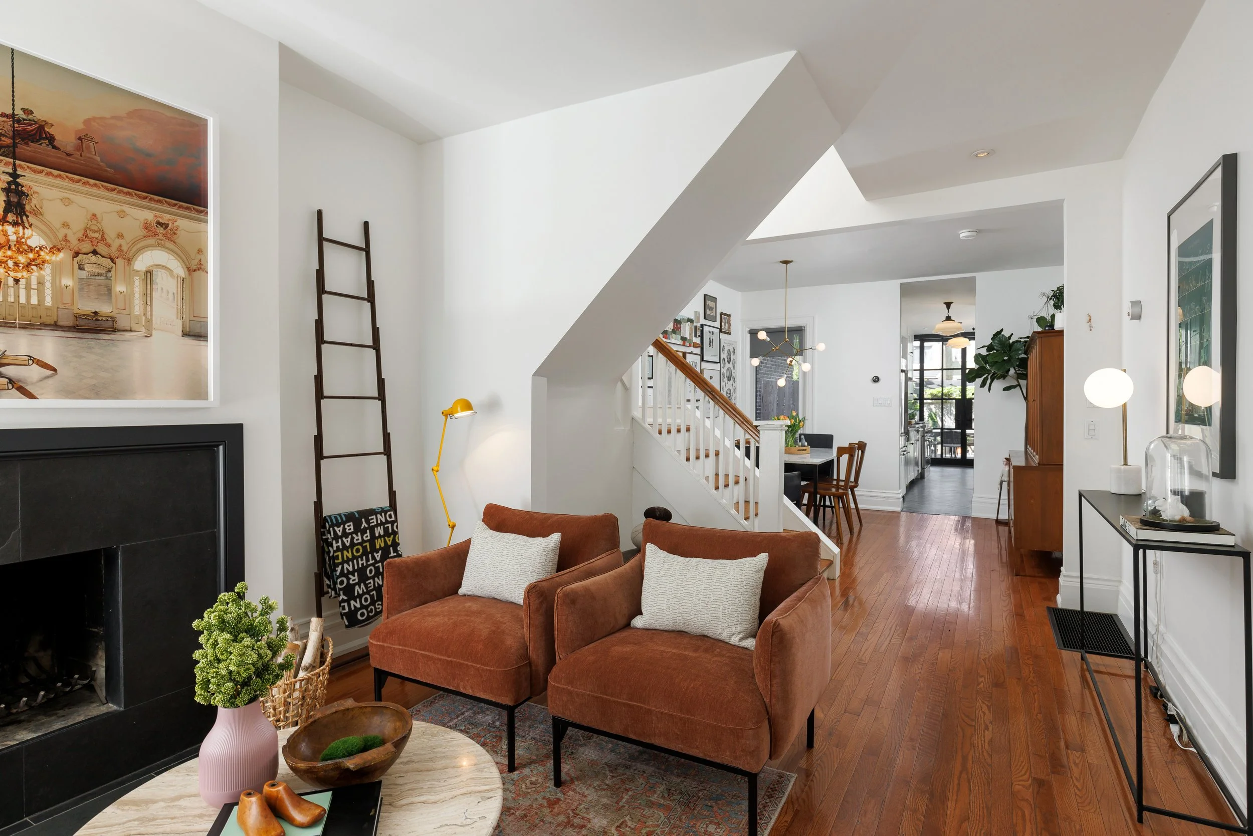 356 Ontario St-16.jpg