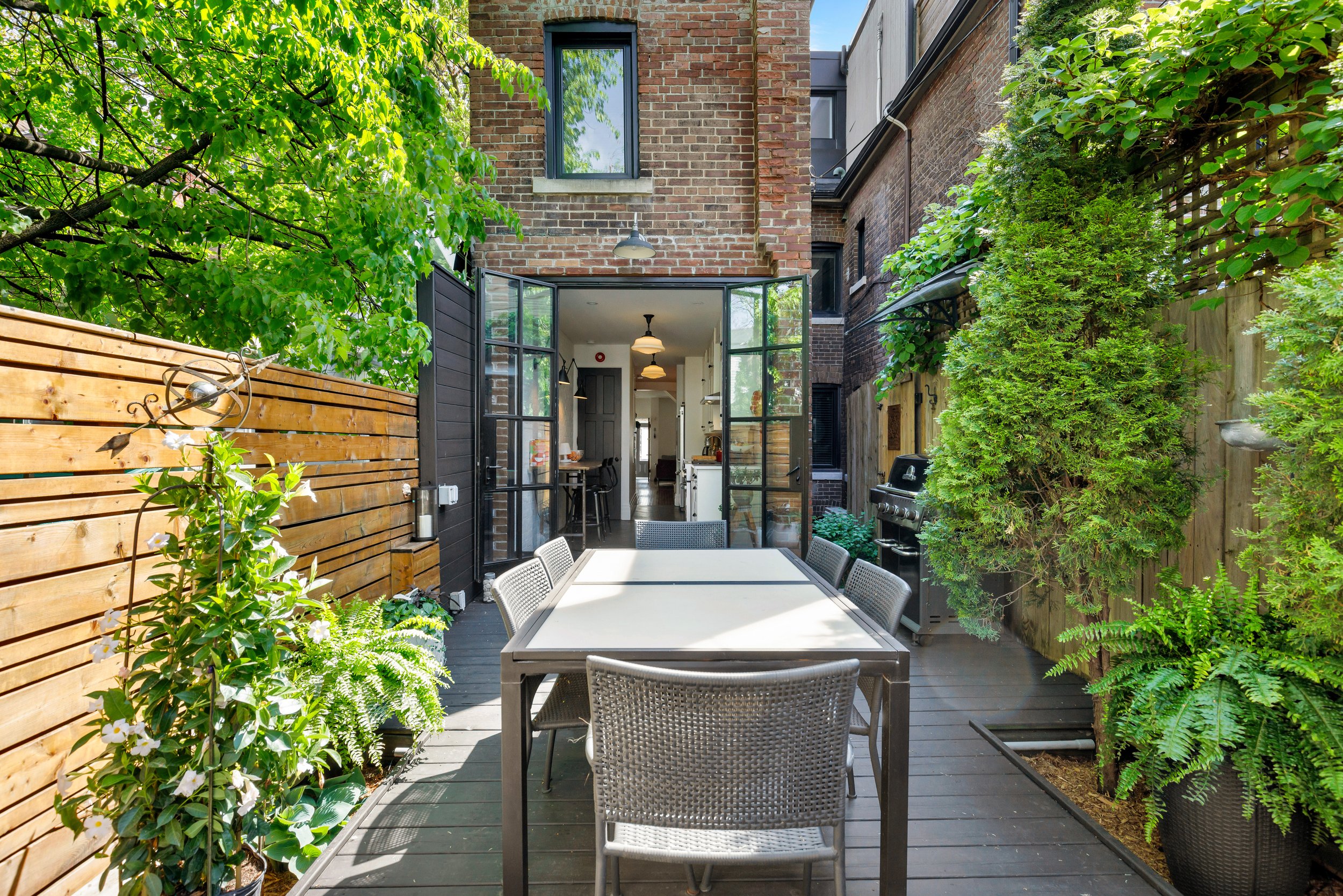 356 Ontario St-29.jpg