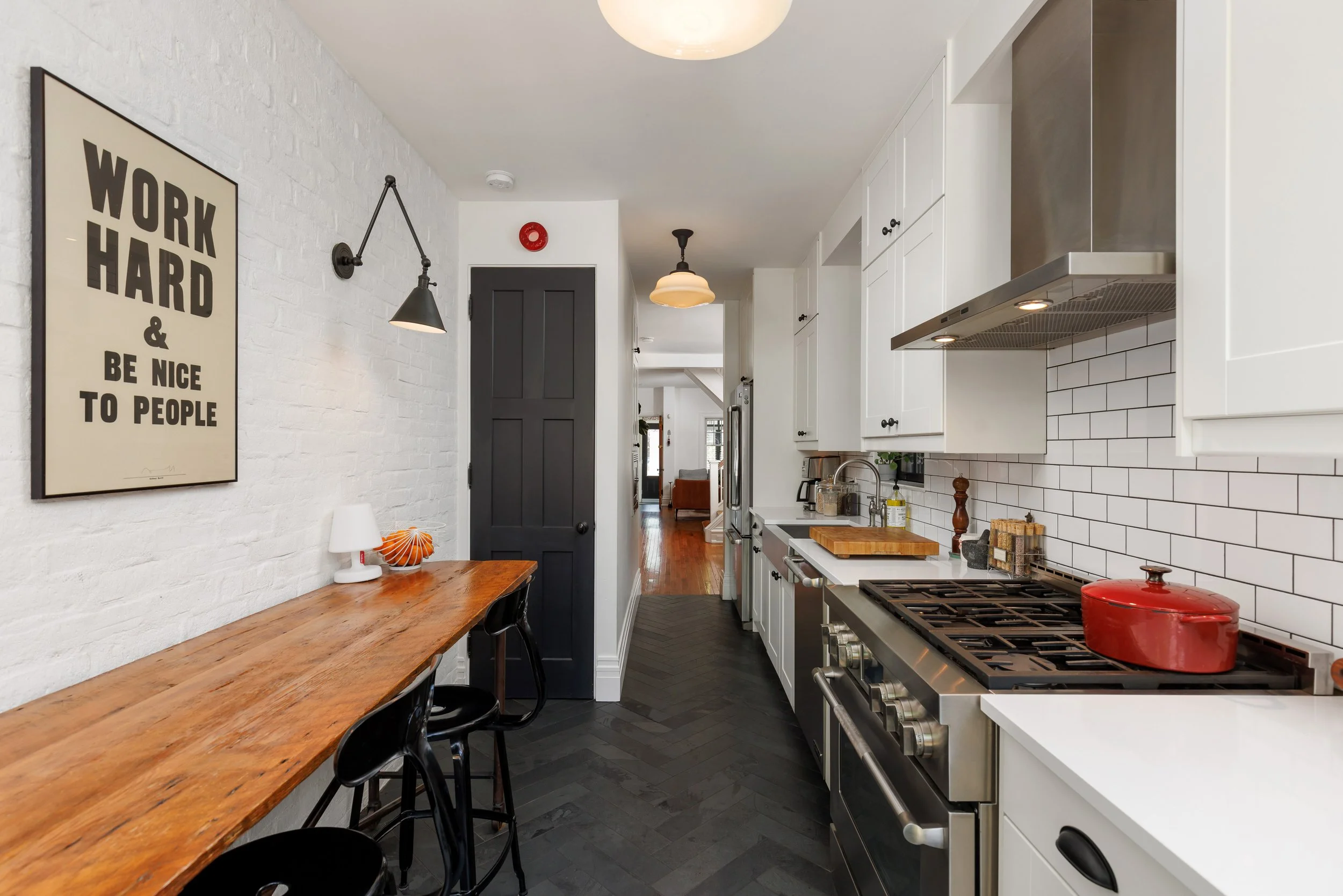 356 Ontario St-45.jpg