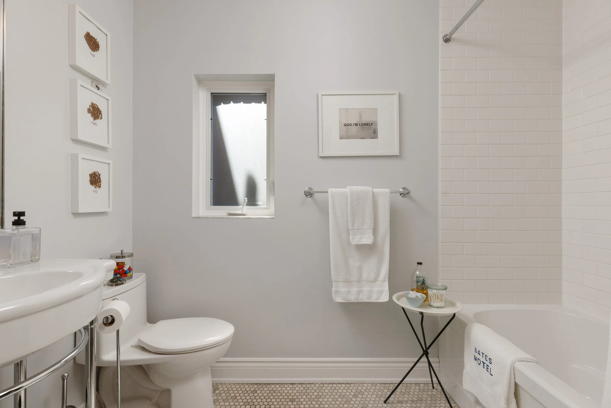 356 Ontario St-53.jpg