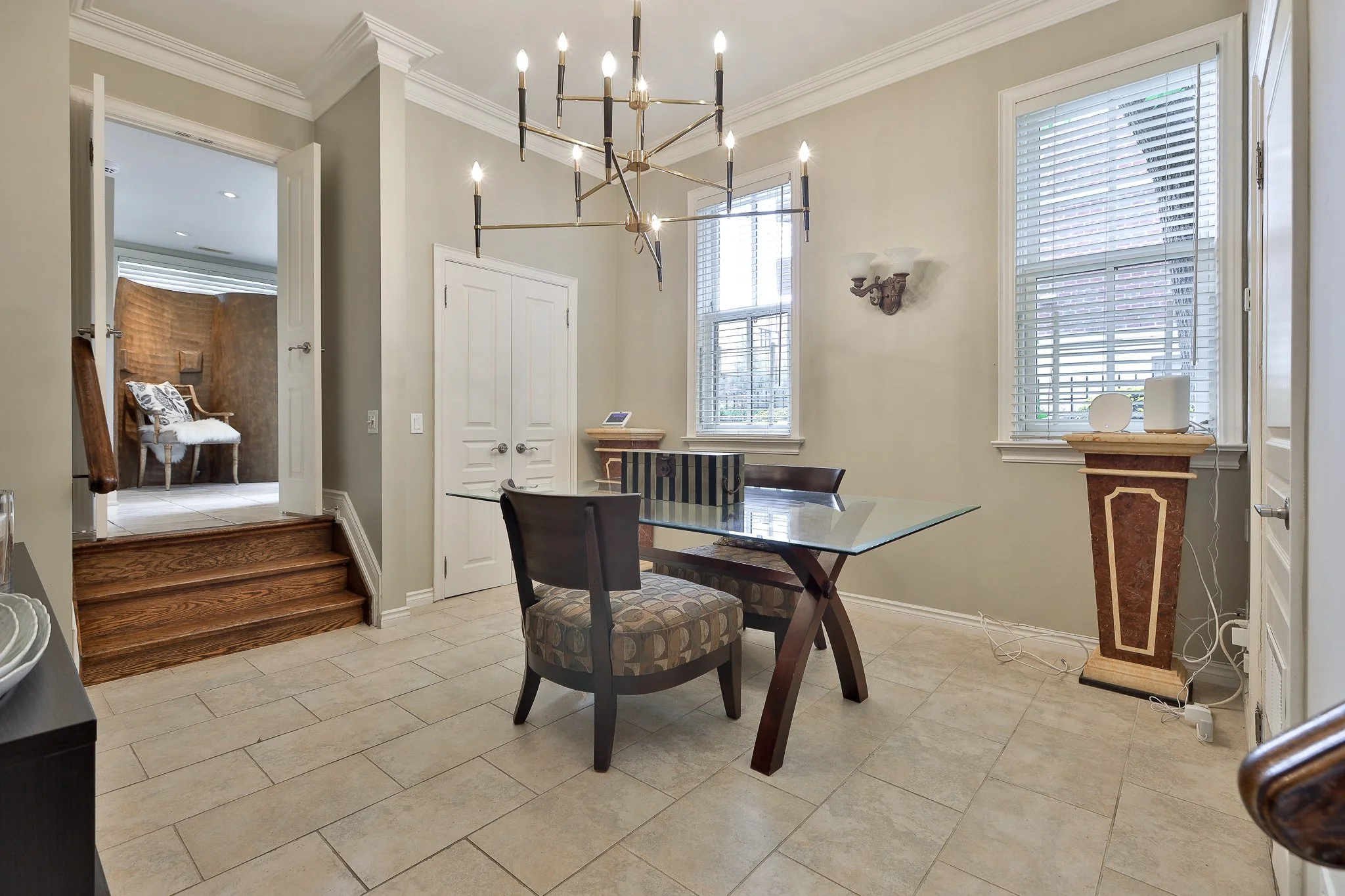 74 Aberdeen Ave-4.jpg