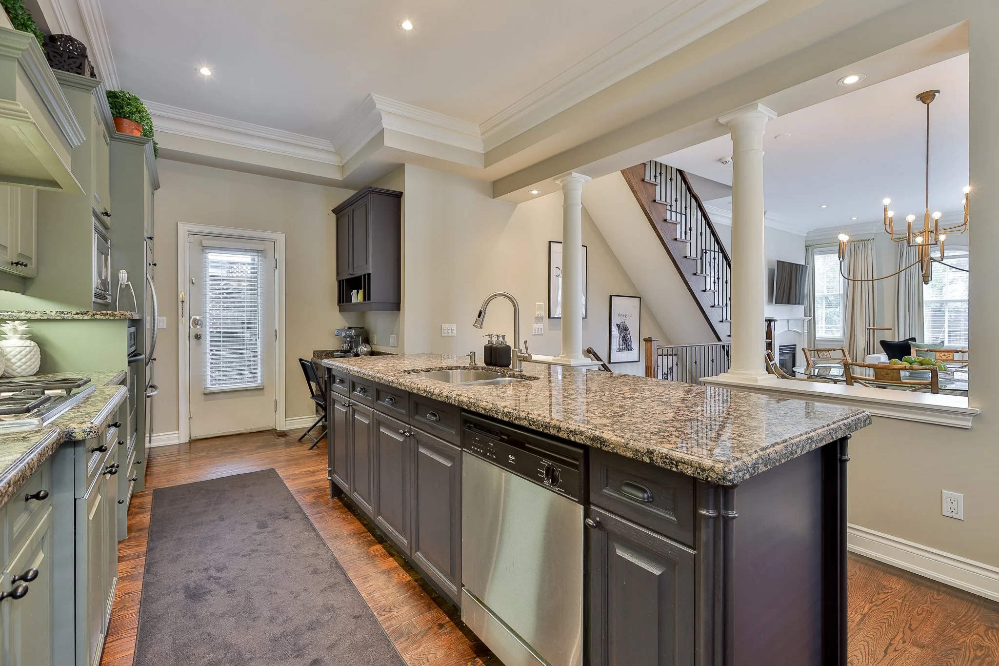74 Aberdeen Ave-23.jpg