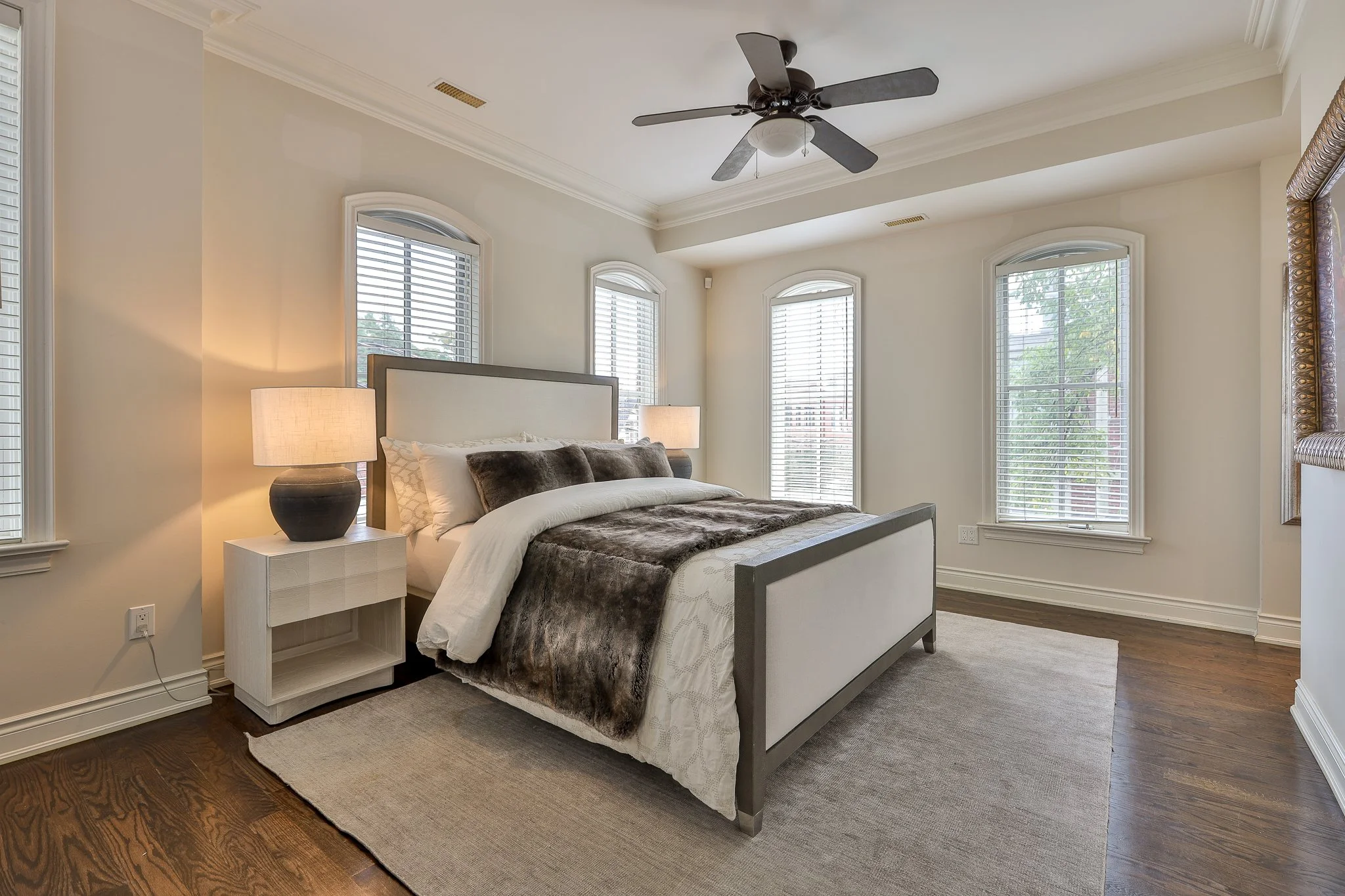74 Aberdeen Ave-49.jpg