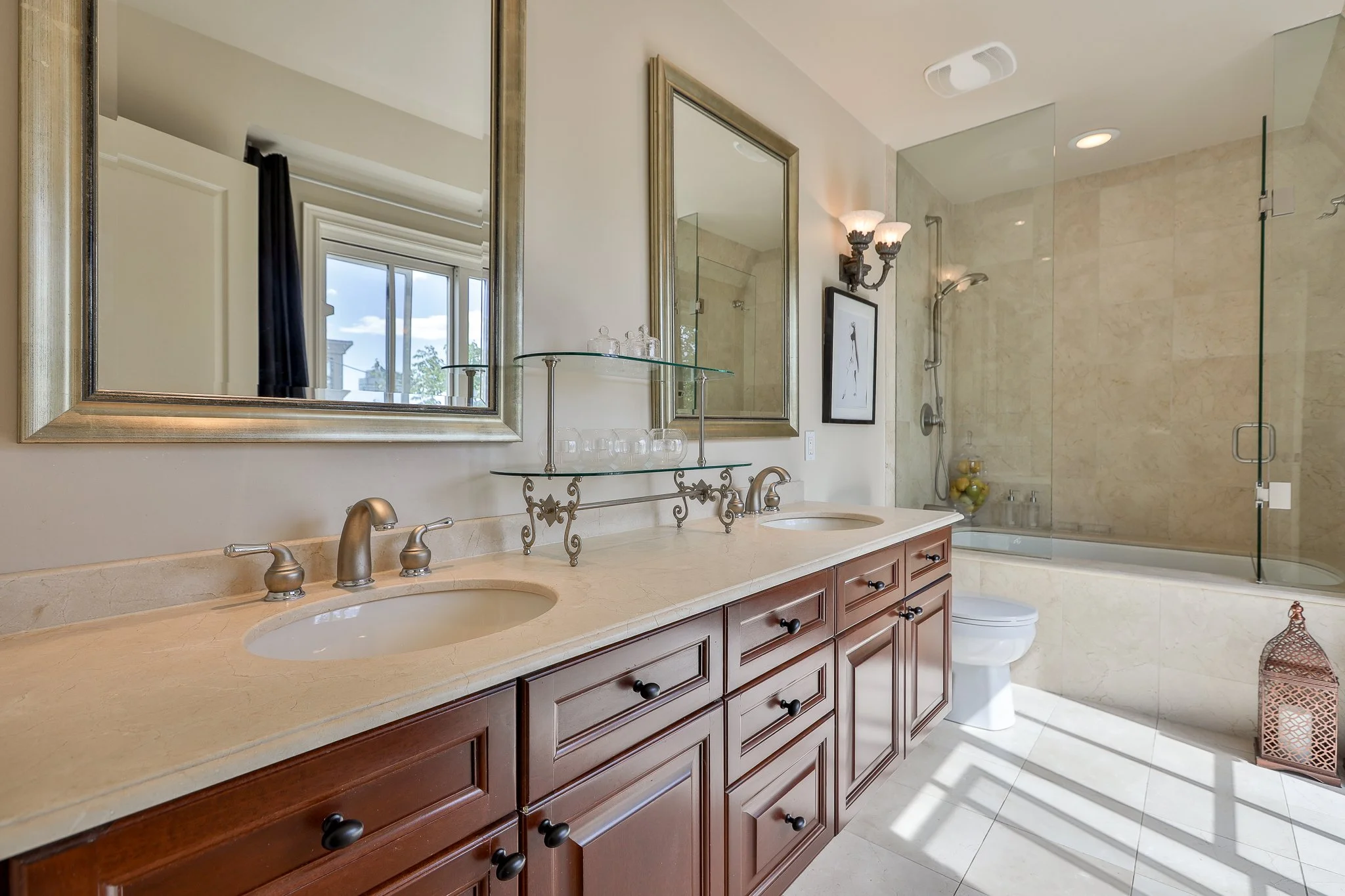 74 Aberdeen Ave-62.jpg