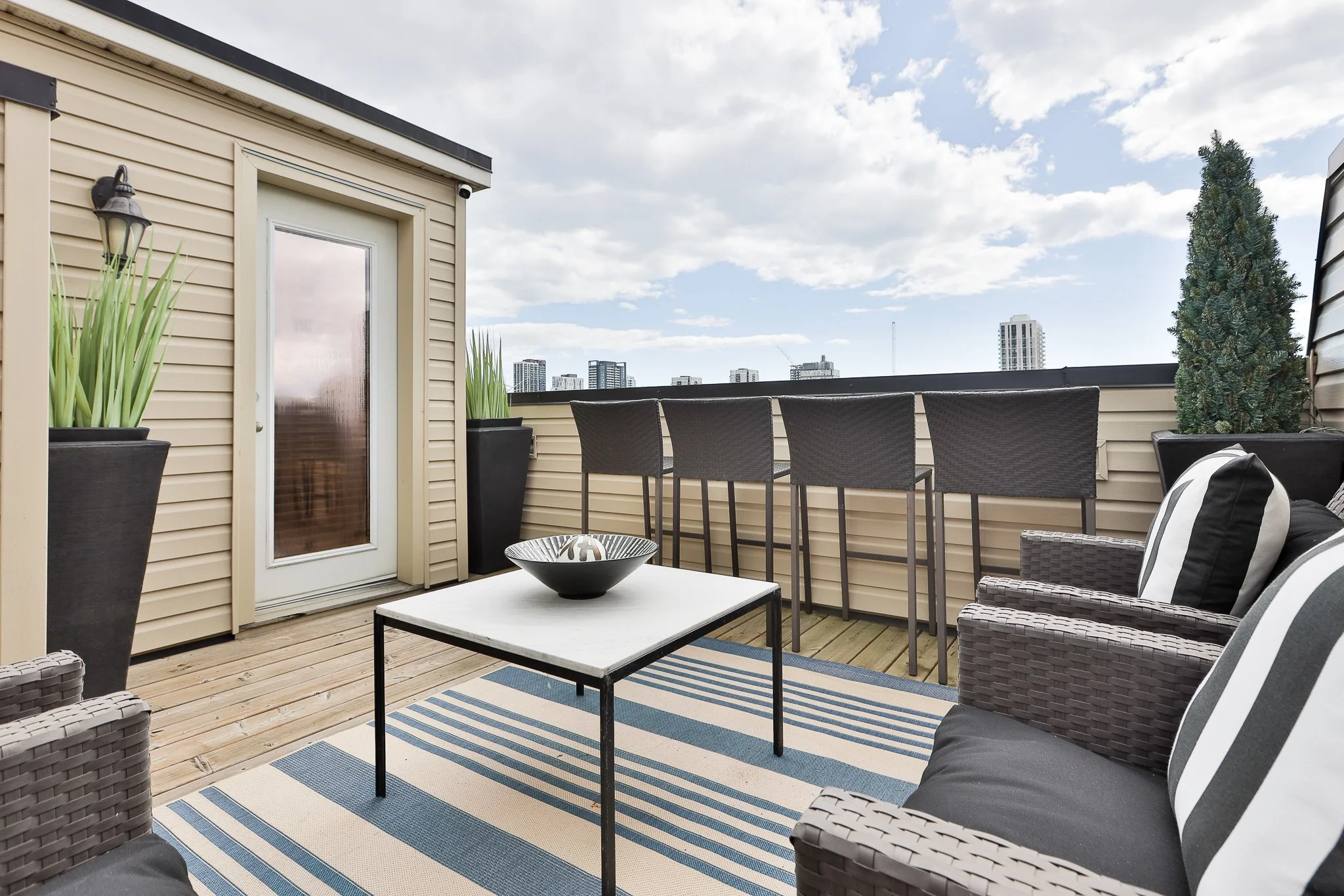 74 Aberdeen Ave-77.jpg