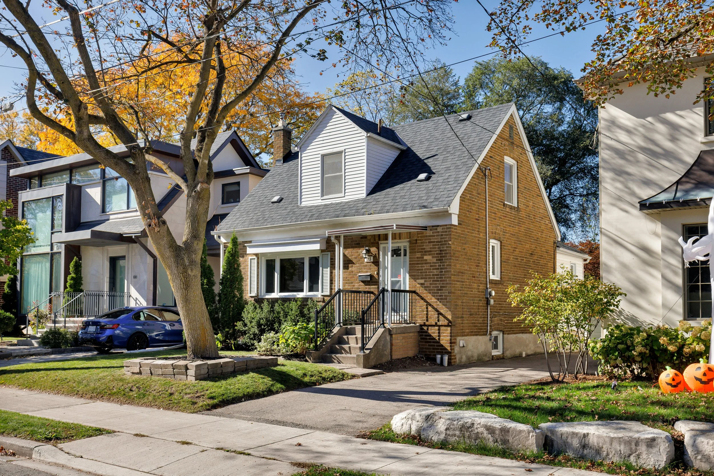 128 Leacrest Rd-1.jpg