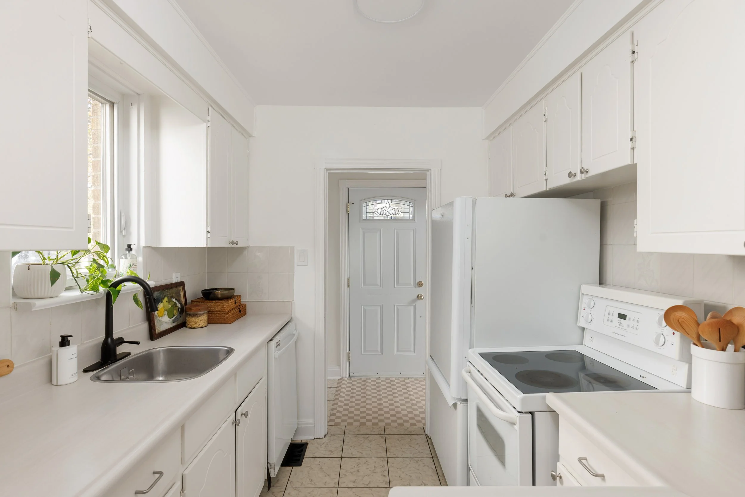 128 Leacrest Rd-20.jpg