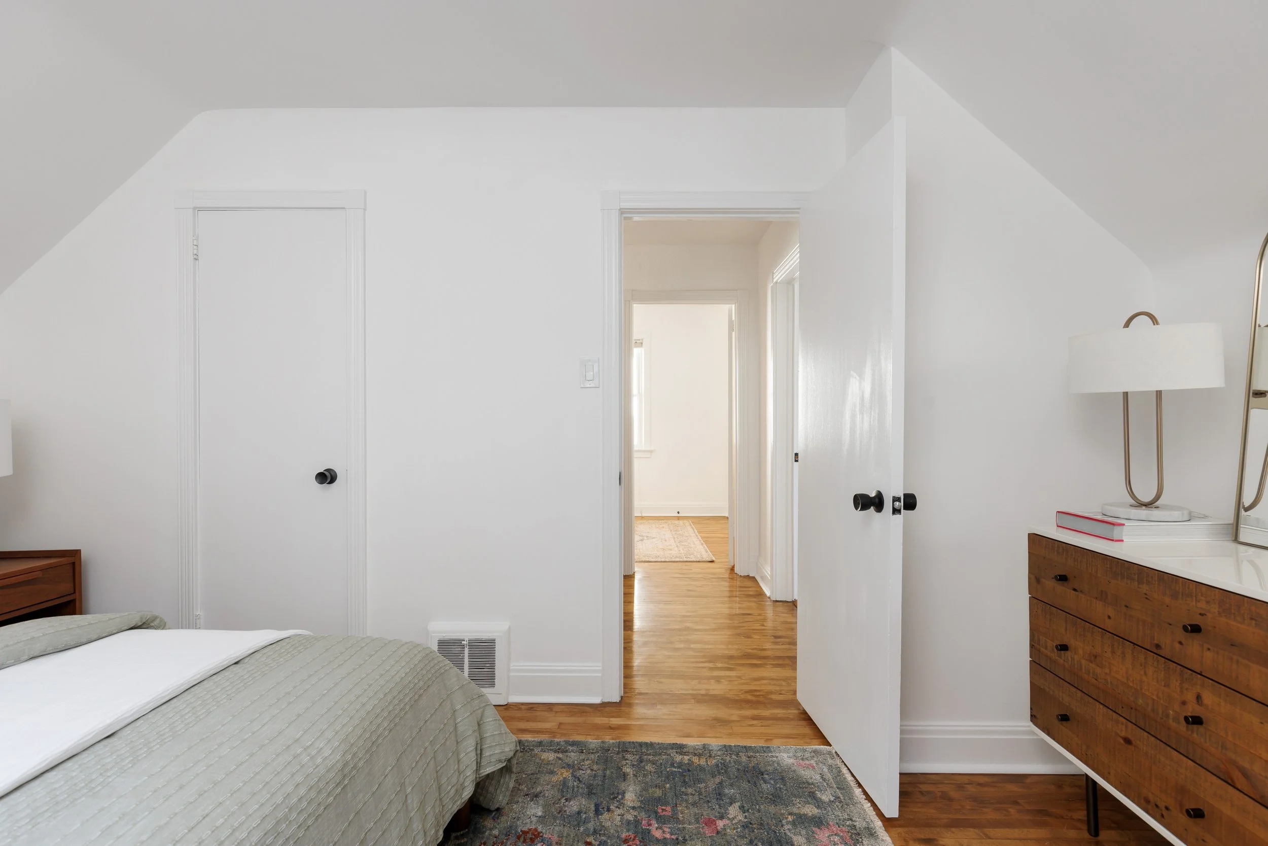 128 Leacrest Rd-36.jpg