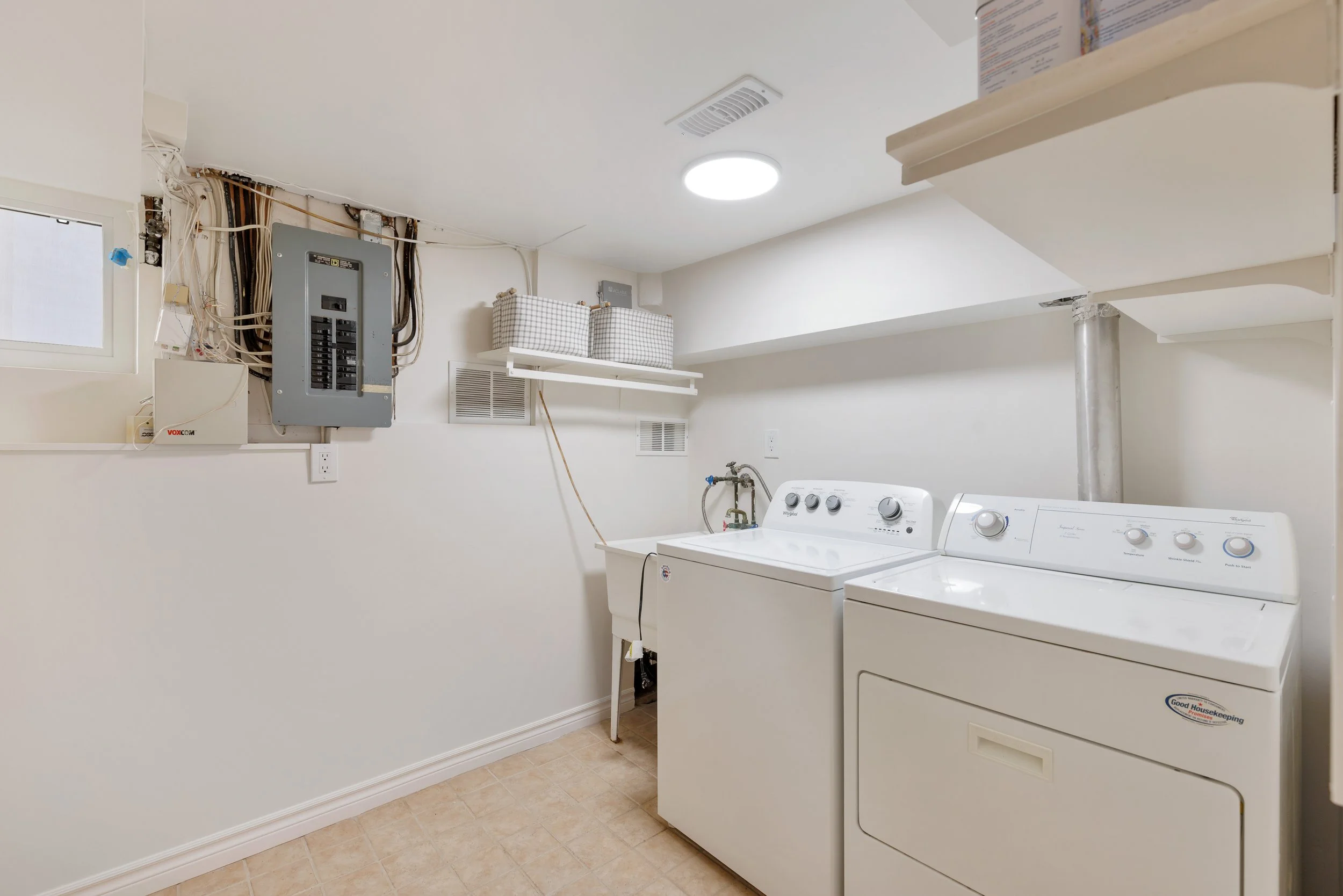 128 Leacrest Rd-65.jpg