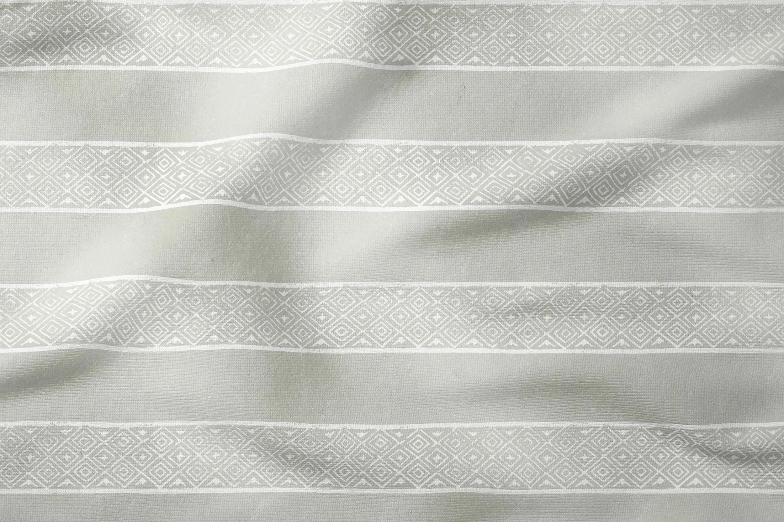 Snap Allegro White on Nat.jpg