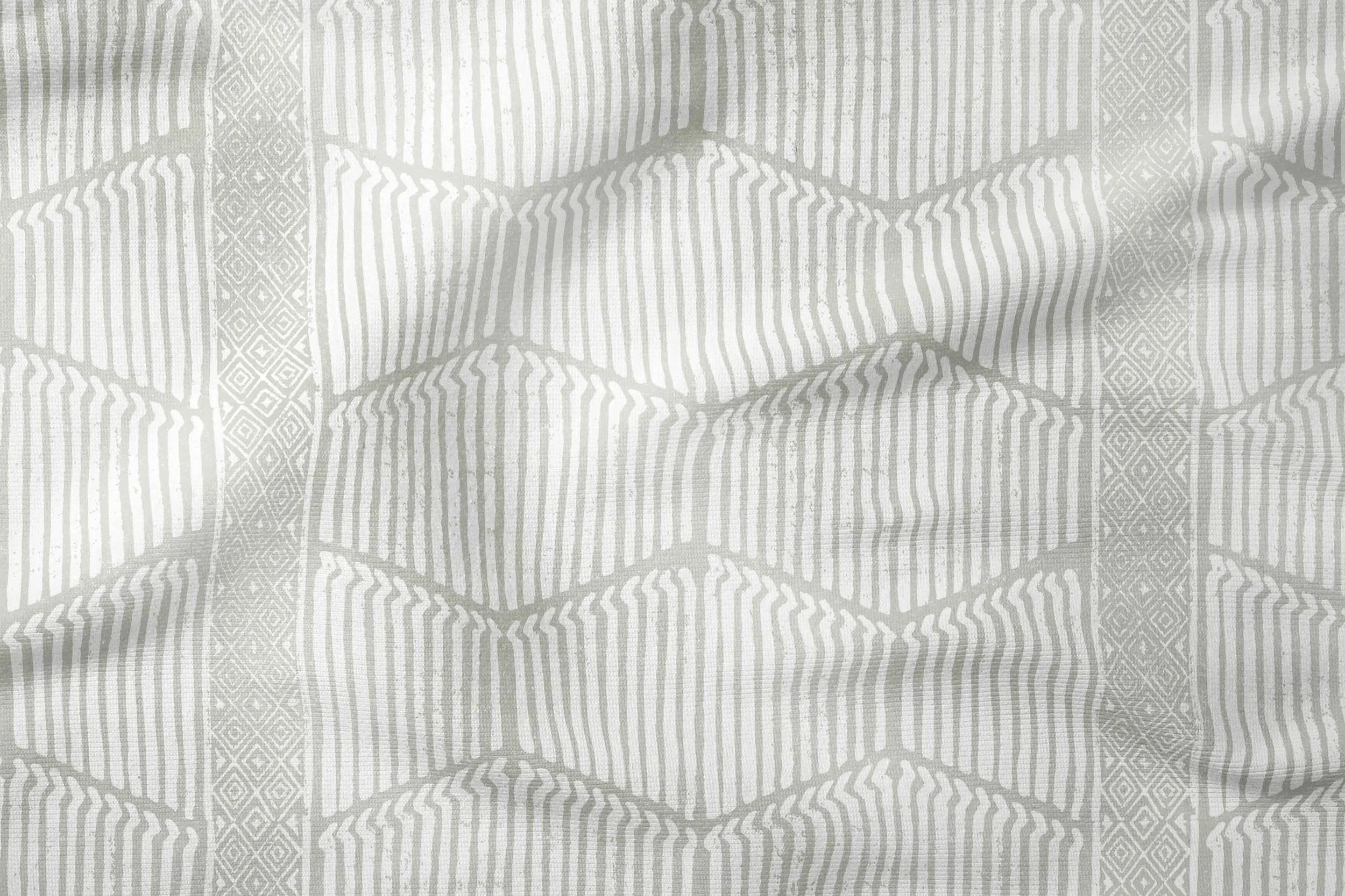 Allegro White on Nat.jpg