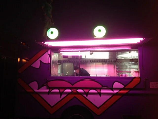 NM_VisId_MM_truck_04.jpg