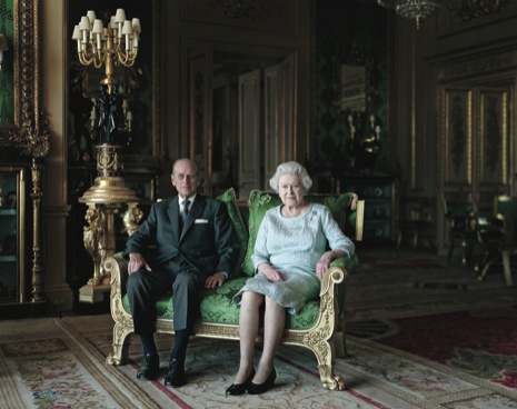 A most excellent article on this portrait by Thomas Struth and his work in The New Yorker