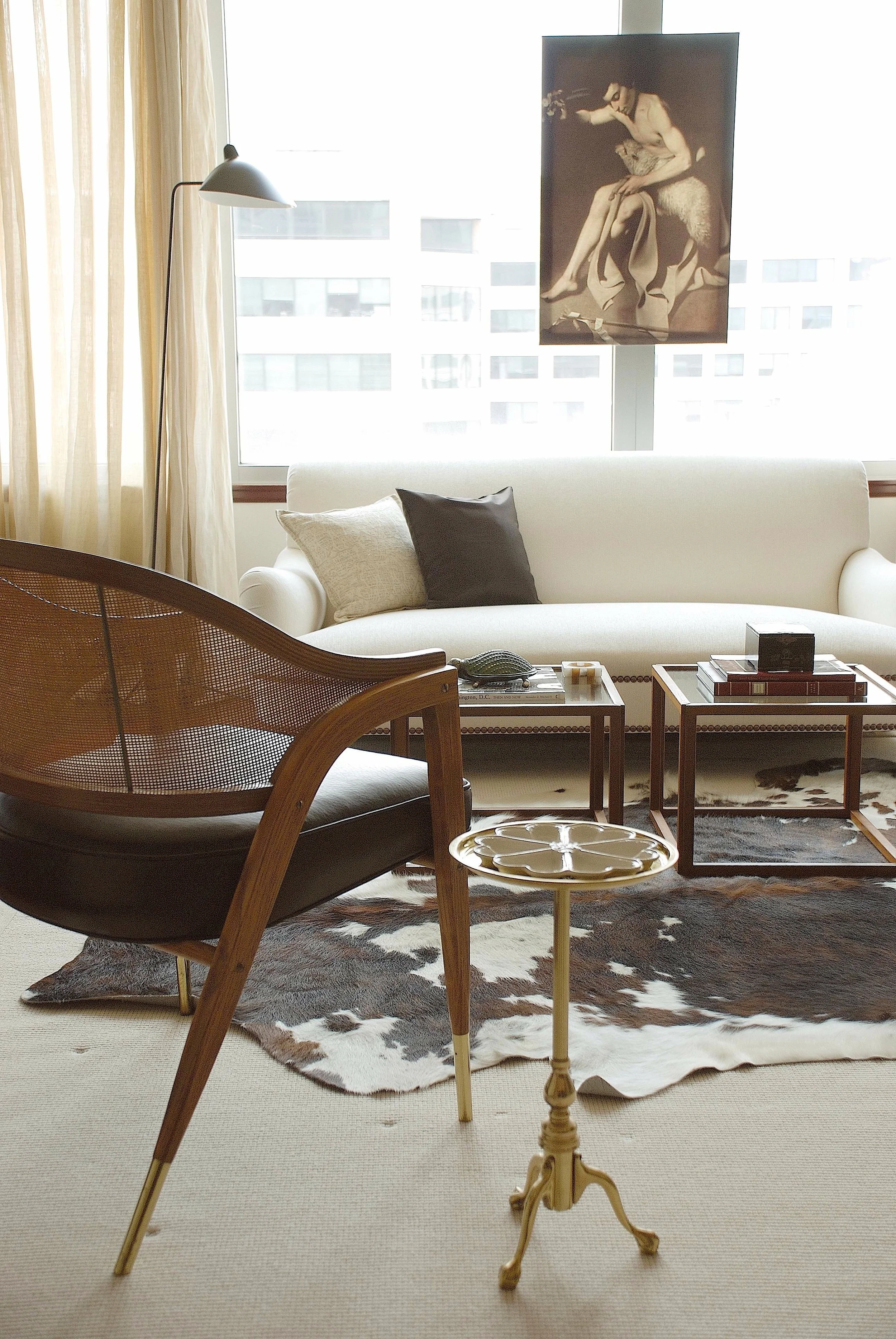 Living Room-1.jpg
