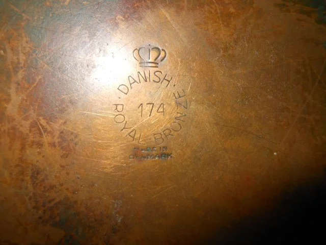 Danish_Royal_Bronze_Art_Noveau_Dish-3.jpg