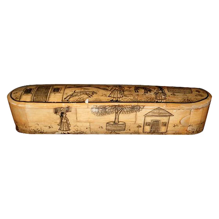 indian_camel_bone_box_1.jpg