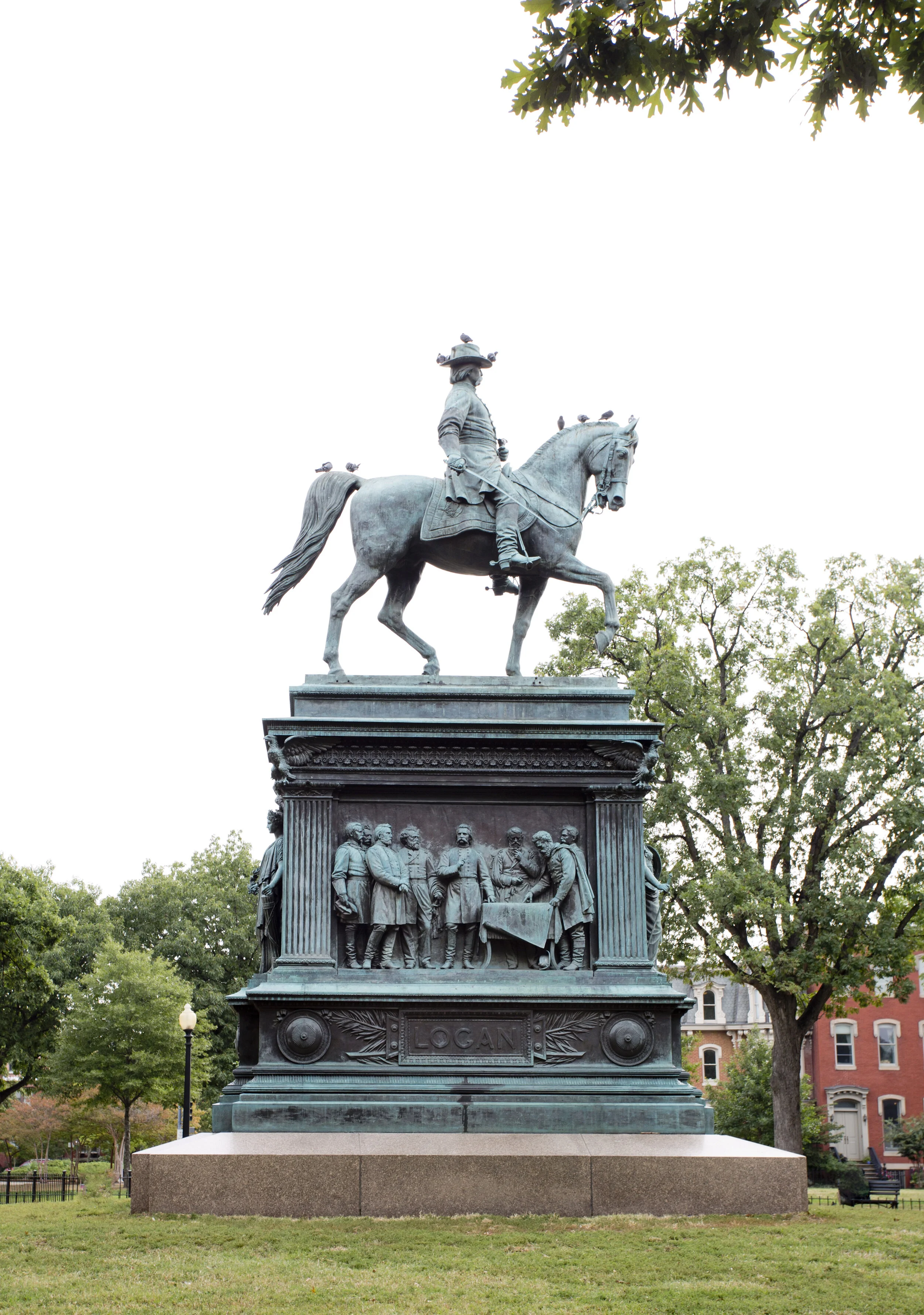 20150925_RAJIRM_LOGANCIRCLE-4.jpg