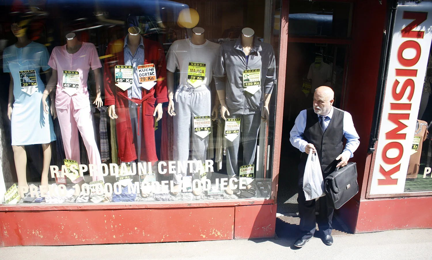 shopkeeper_MG_2163.jpg