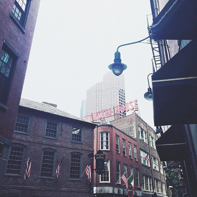 #old #brick #vintage #antique #building #architecture #sky #lookup