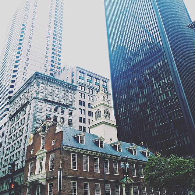 #old #and #new #tall #short #layers #building #architecture #highrise #sky #lookup