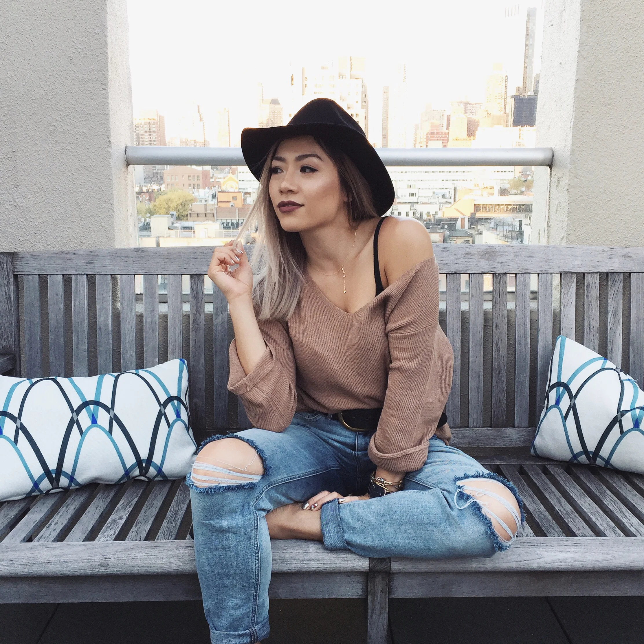 TOP 10 SWEATERS UNDER $50 EVERY FASHIONISTA NEEDS! | Fall & Winter Must Have Sweaters 