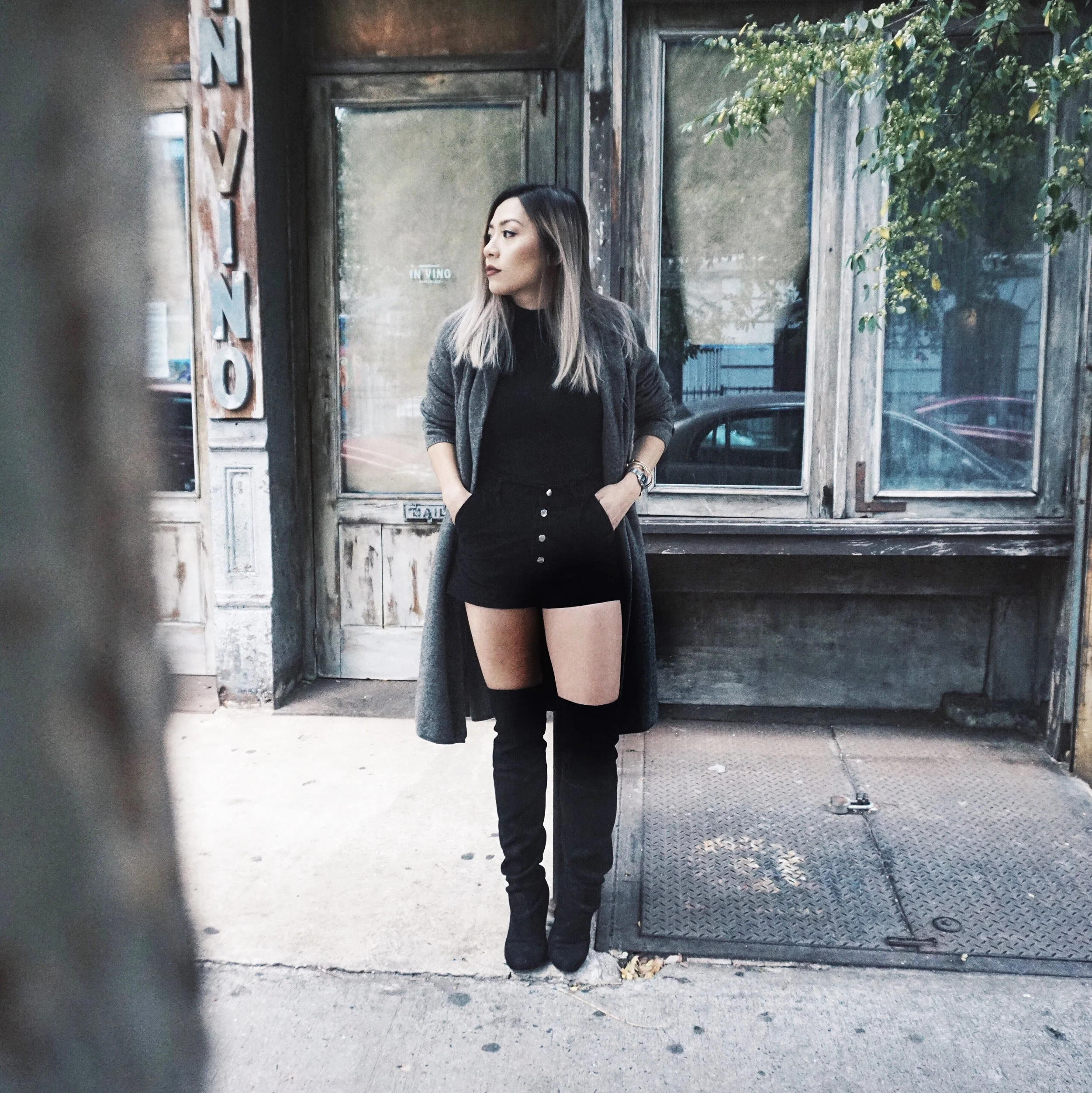 ALL BLACK FOR THE GLOOMY DAYS | ft button up suede shorts 