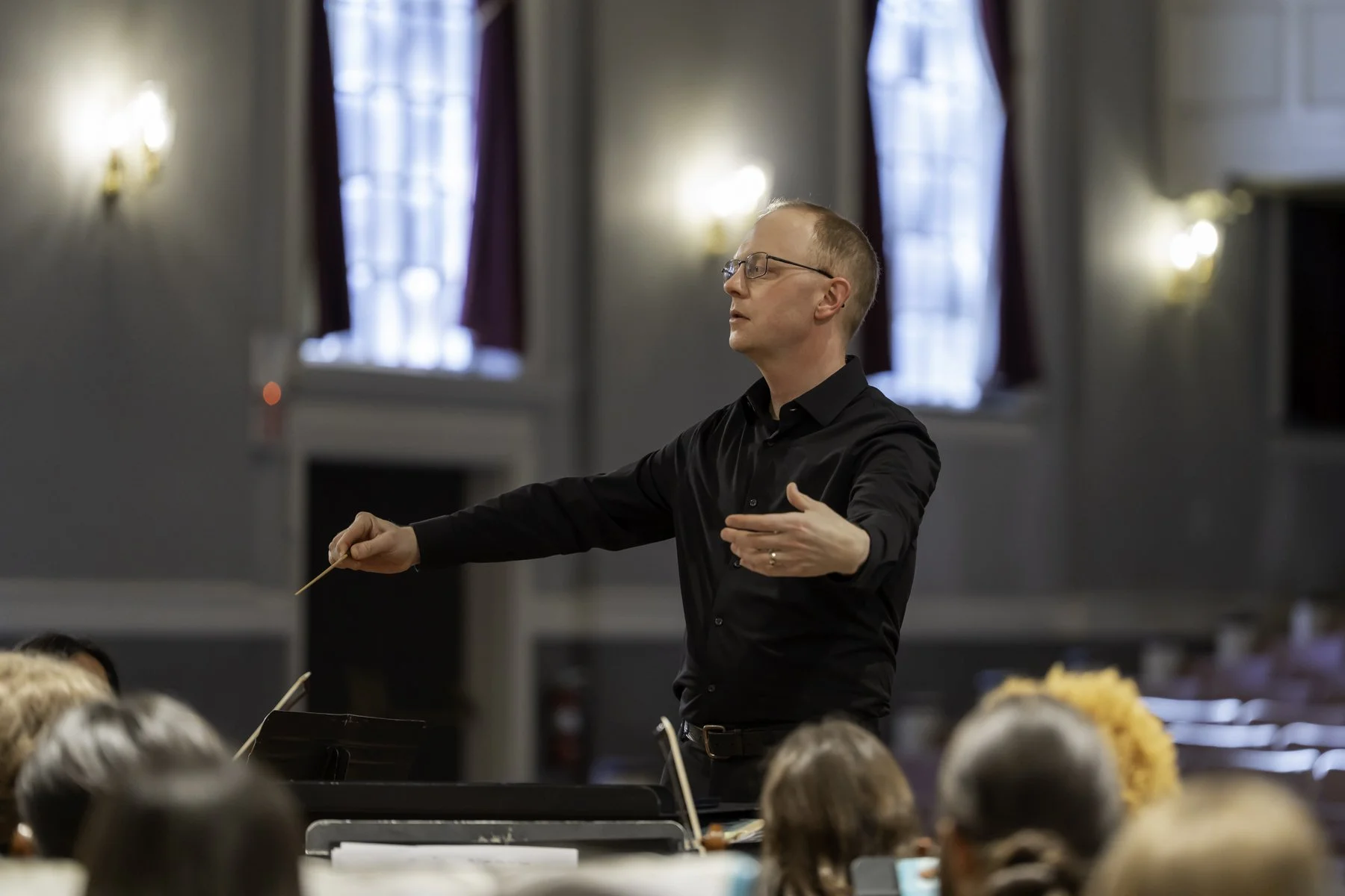 conducting an ensemble