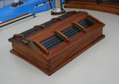 hatch2.jpg
