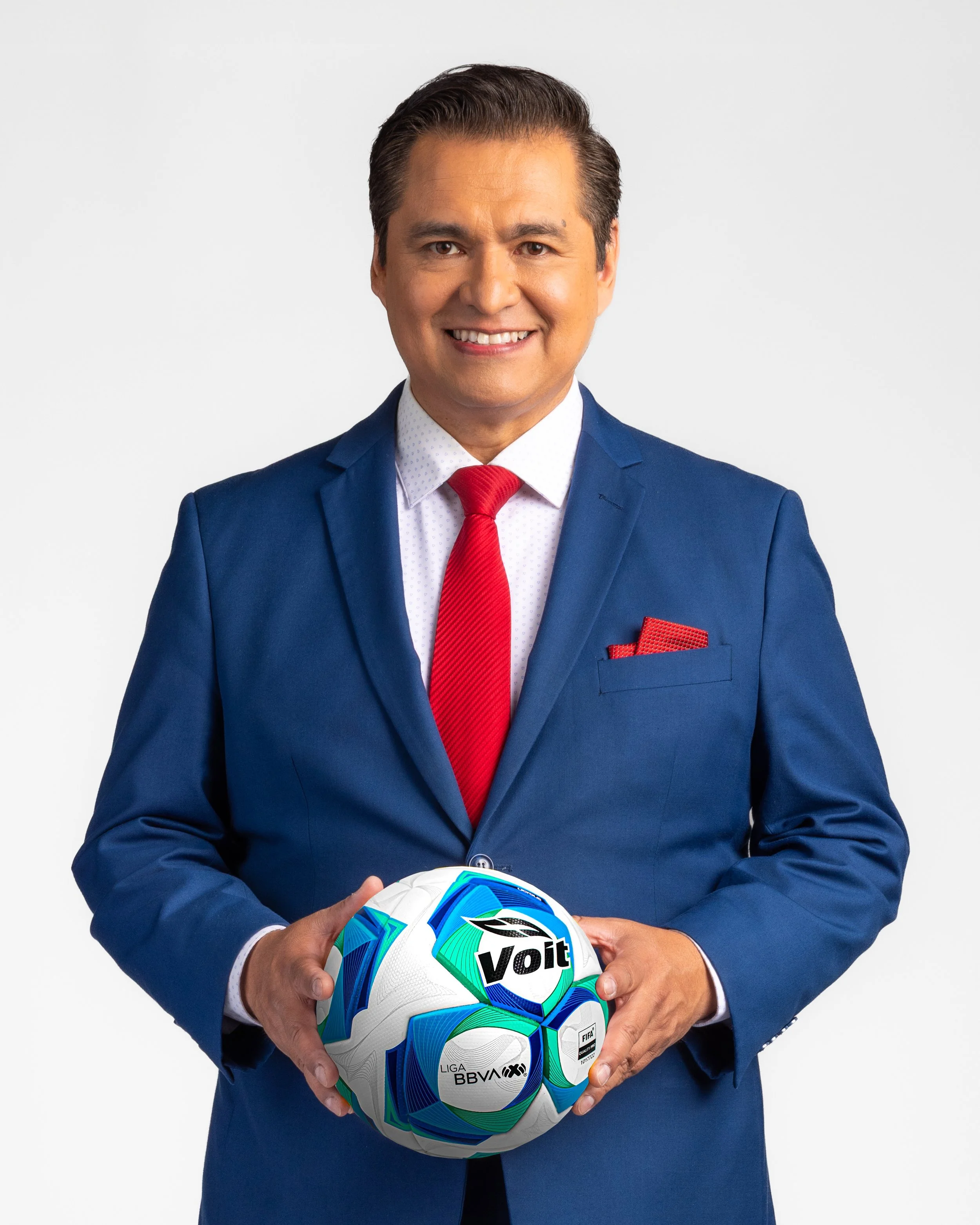 Alejandro Luna 07_09_2025_054_4x5.jpg