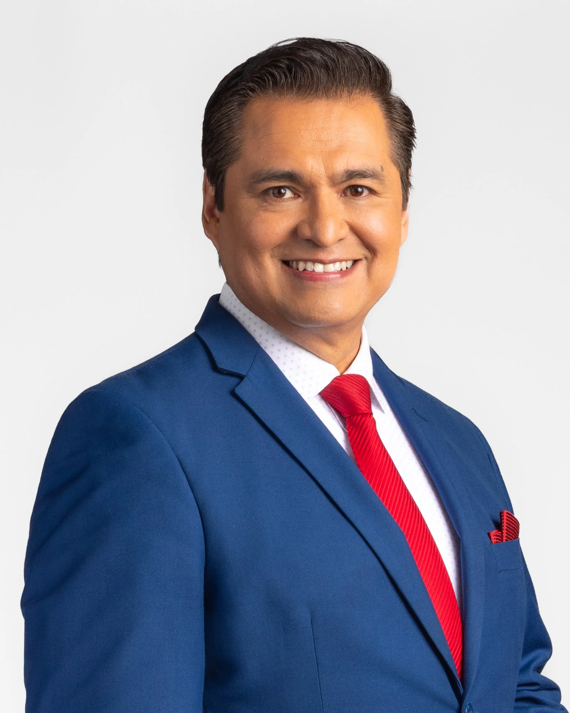 Alejandro Luna 07_09_2025_079_4x5.jpg