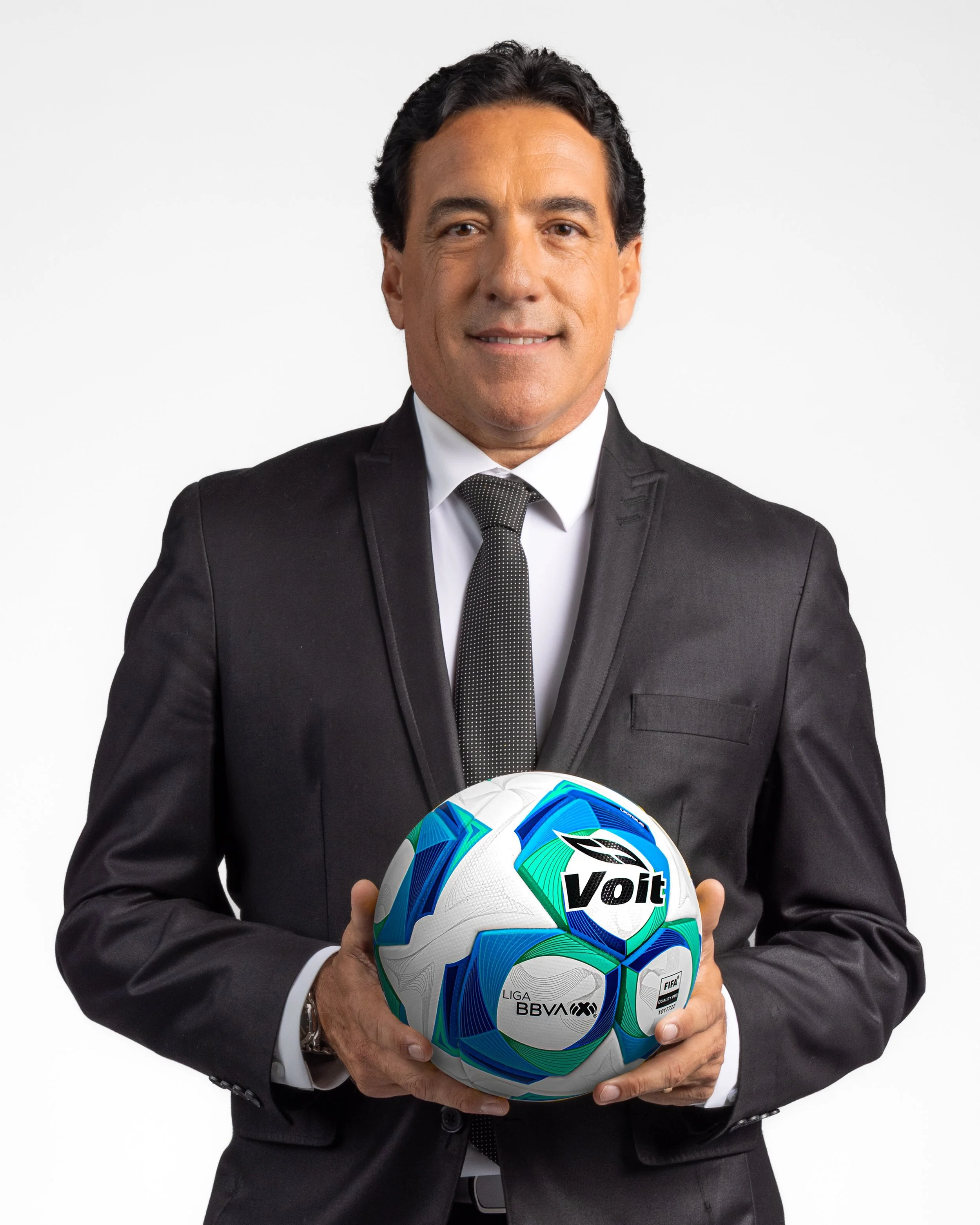 Álvaro Izquierdo 07_09_2025_013_4x5.jpg