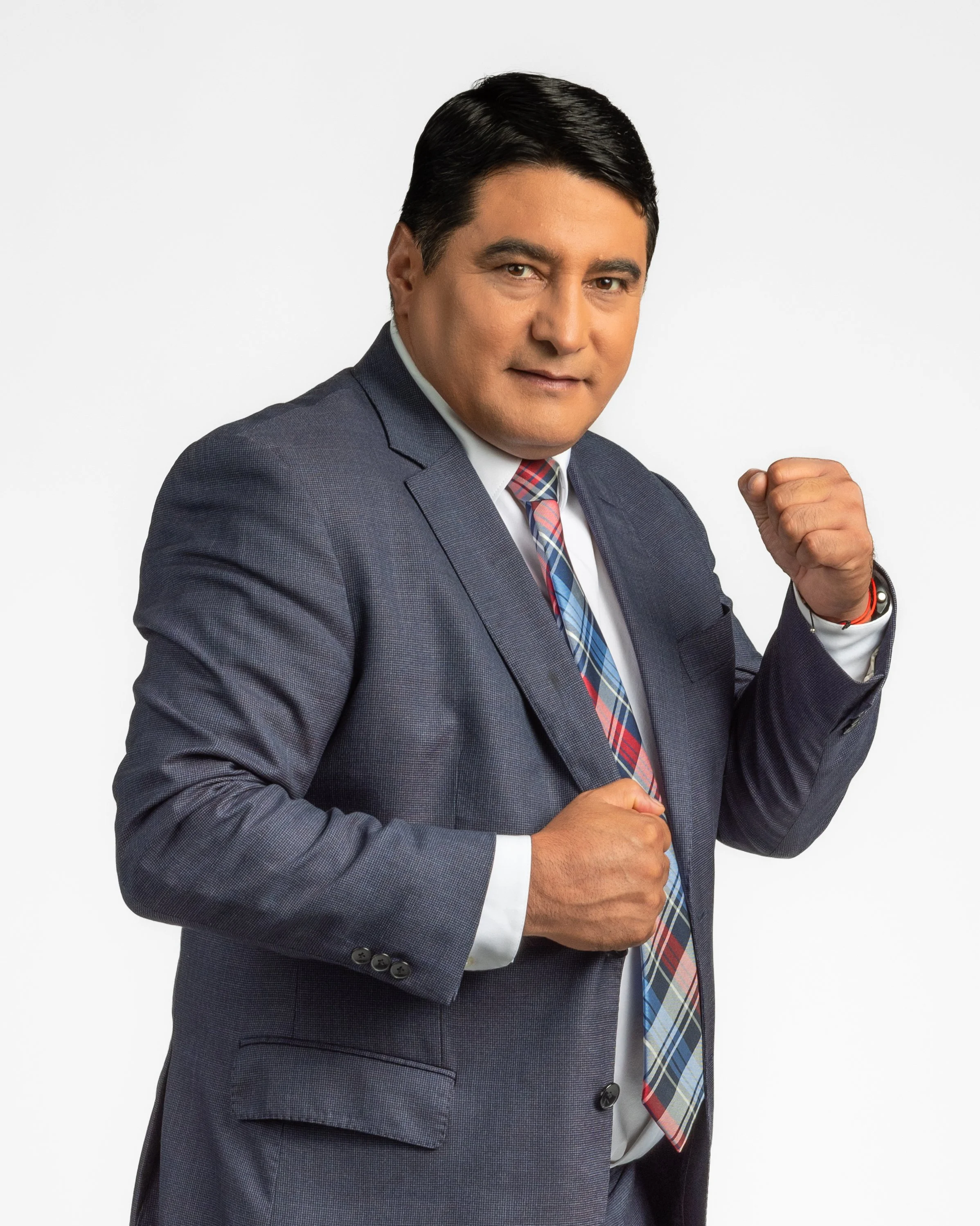 Erik Morales 07_09_2025_044_4x5.jpg