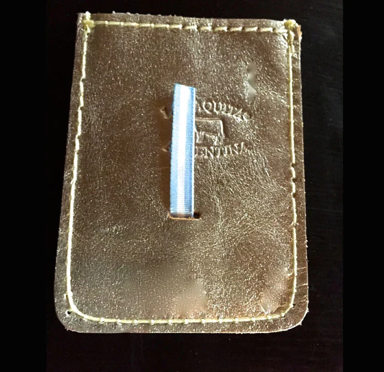 Vaquetta silver stripe card holder.jpg