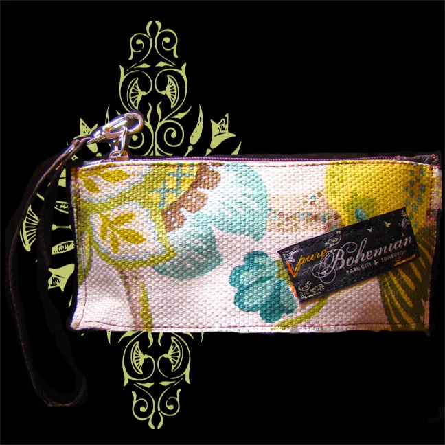 PB Clutch Albertine.jpg