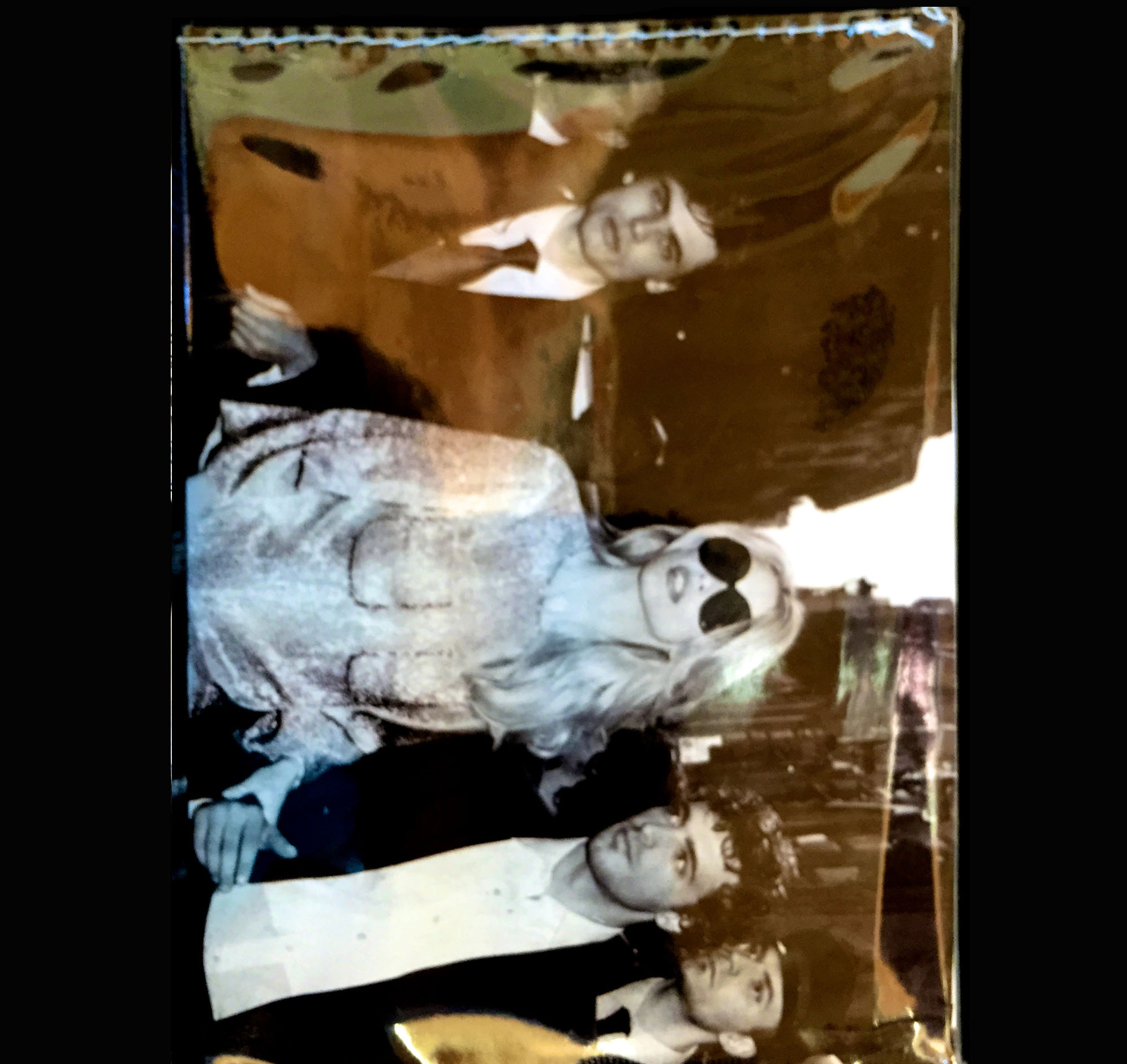 PB passport papparazzi 1.jpg