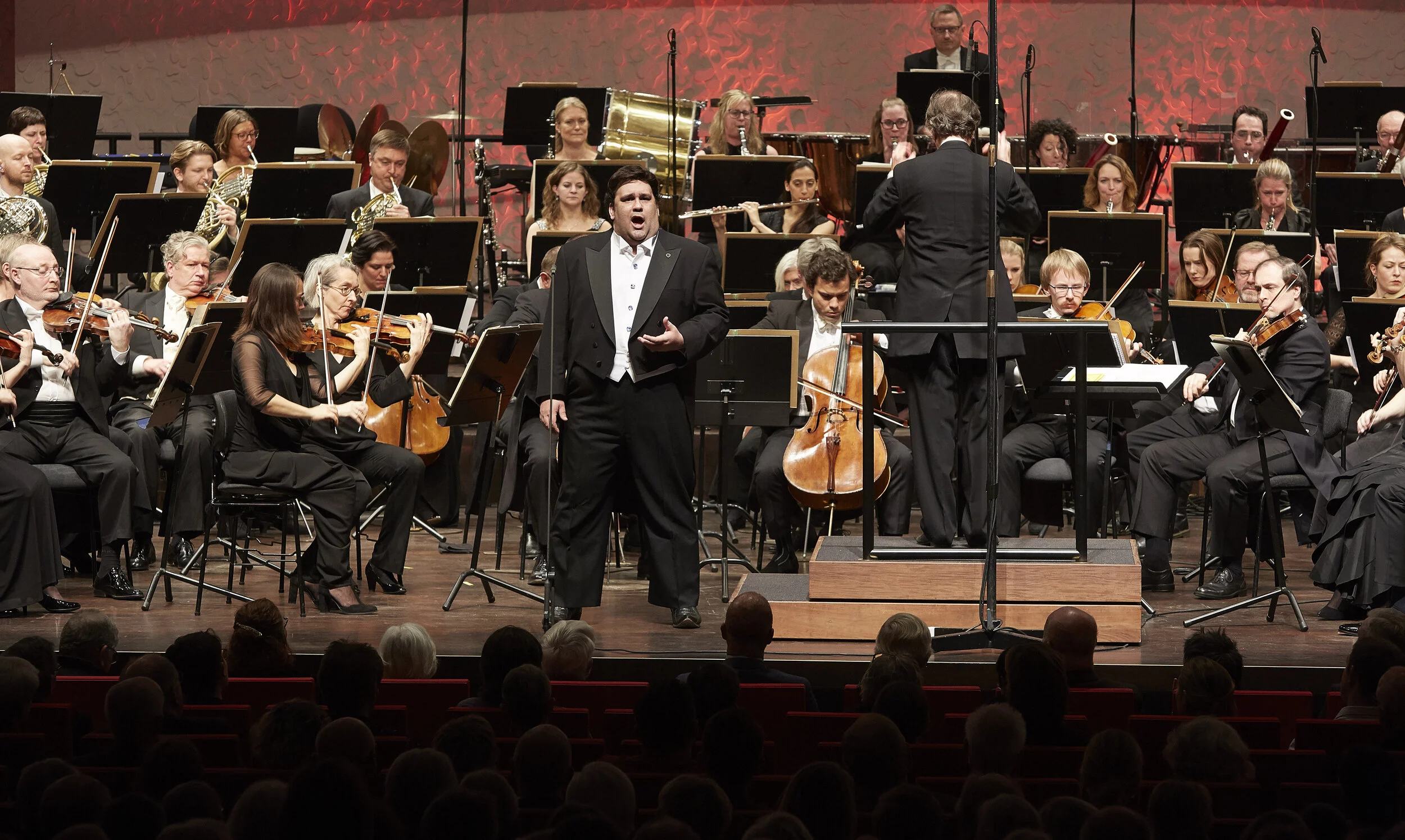 Singing Siegfried in the final round of the 2017 Lauritz Melchior International Singing Competition in the presence of Her Majesty Queen Margrethe II of Denmark.