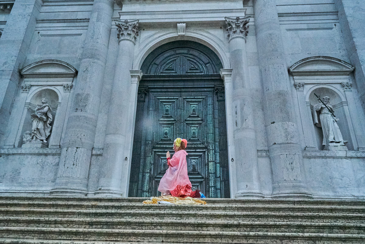 venice2019DAY3DSC06579performance1.jpg