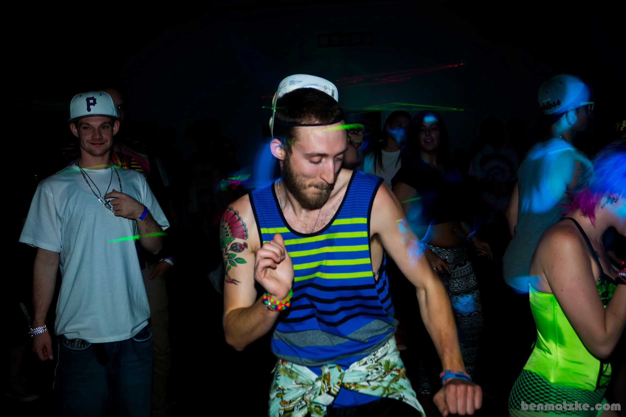 Freak Out 412-Backup_00037.jpg