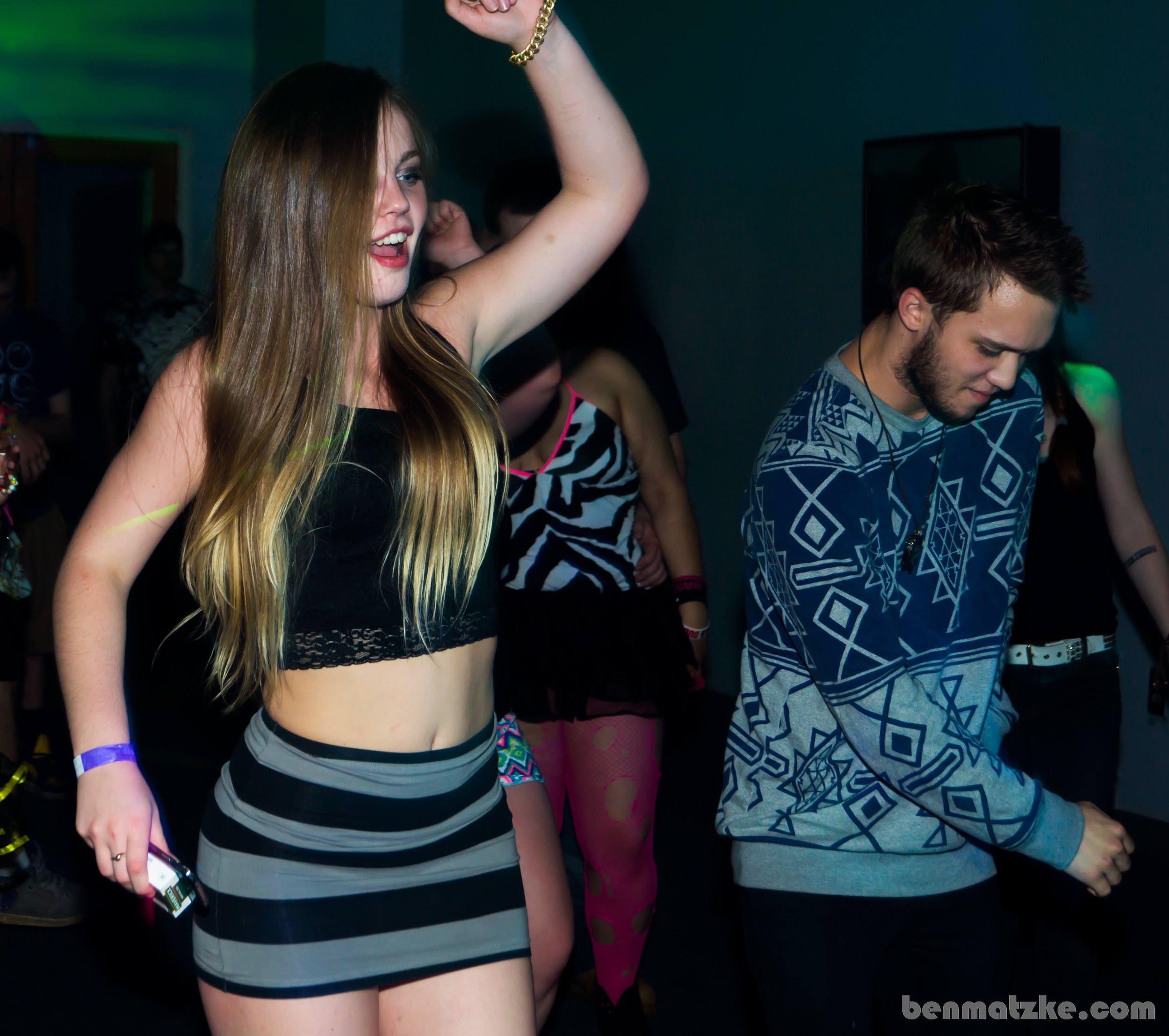 Freak Out 412-Backup_00039.jpg