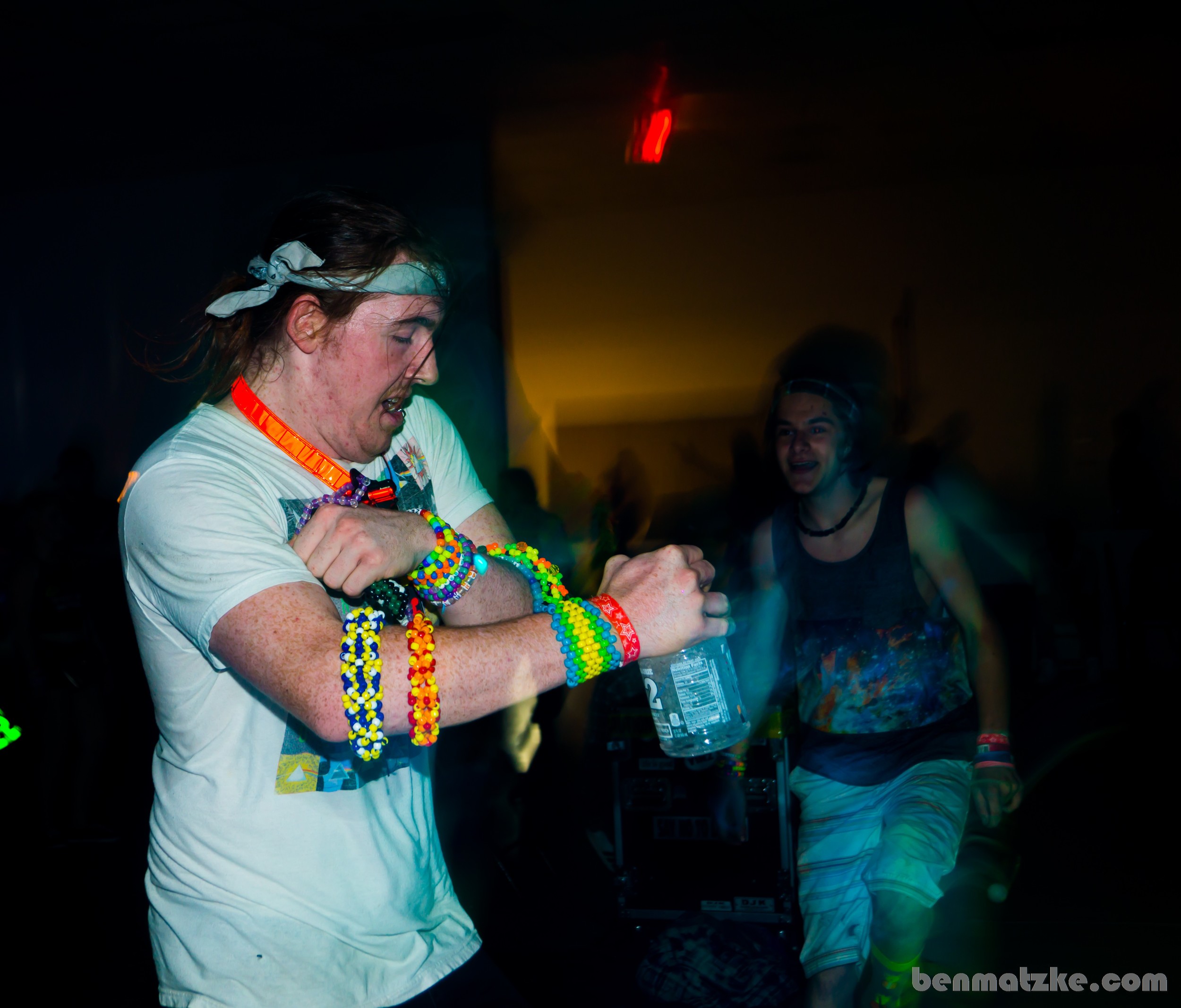 Freak Out 412-Backup_00042.jpg