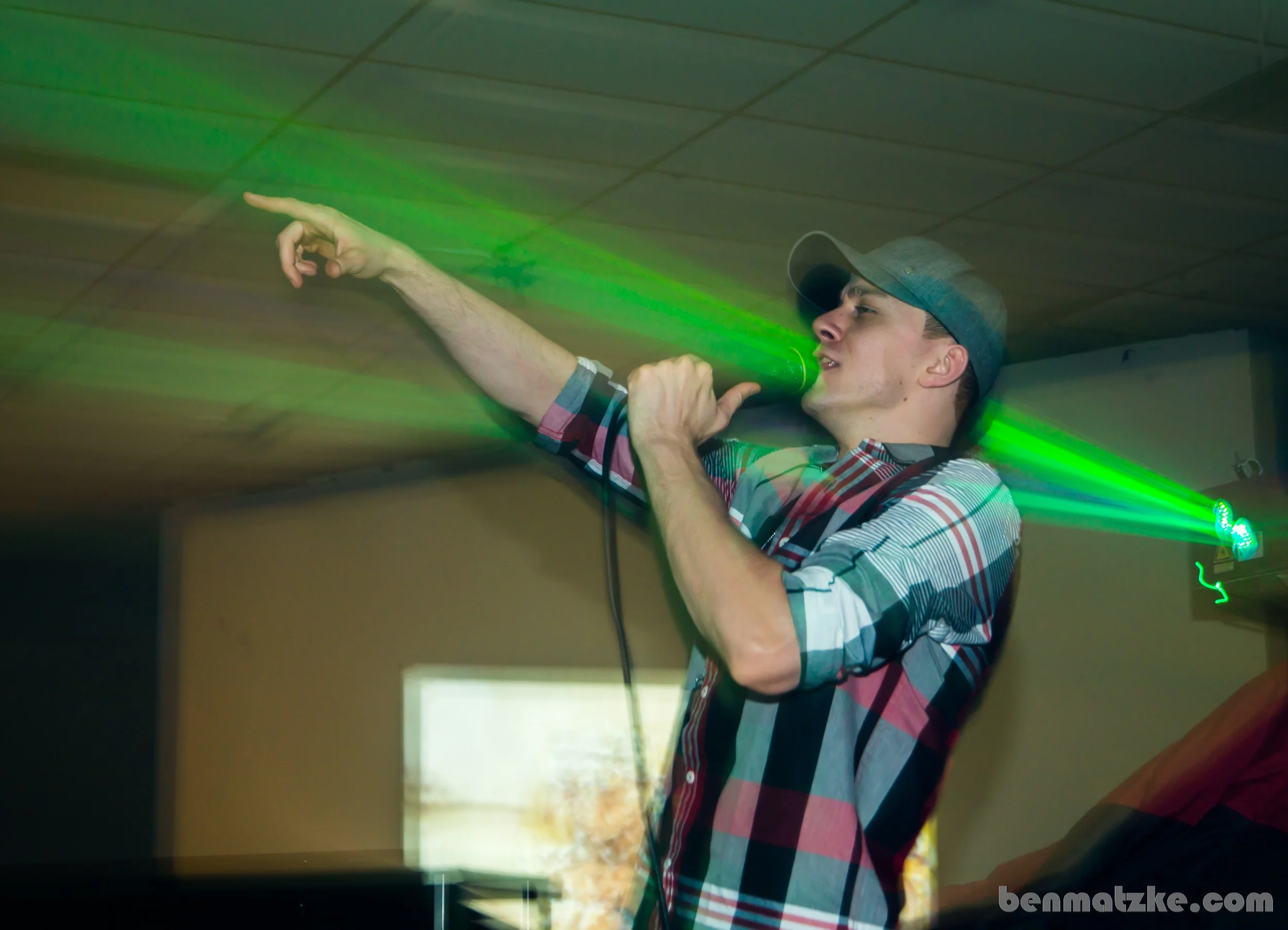 Freak Out 412-Backup_00043.jpg