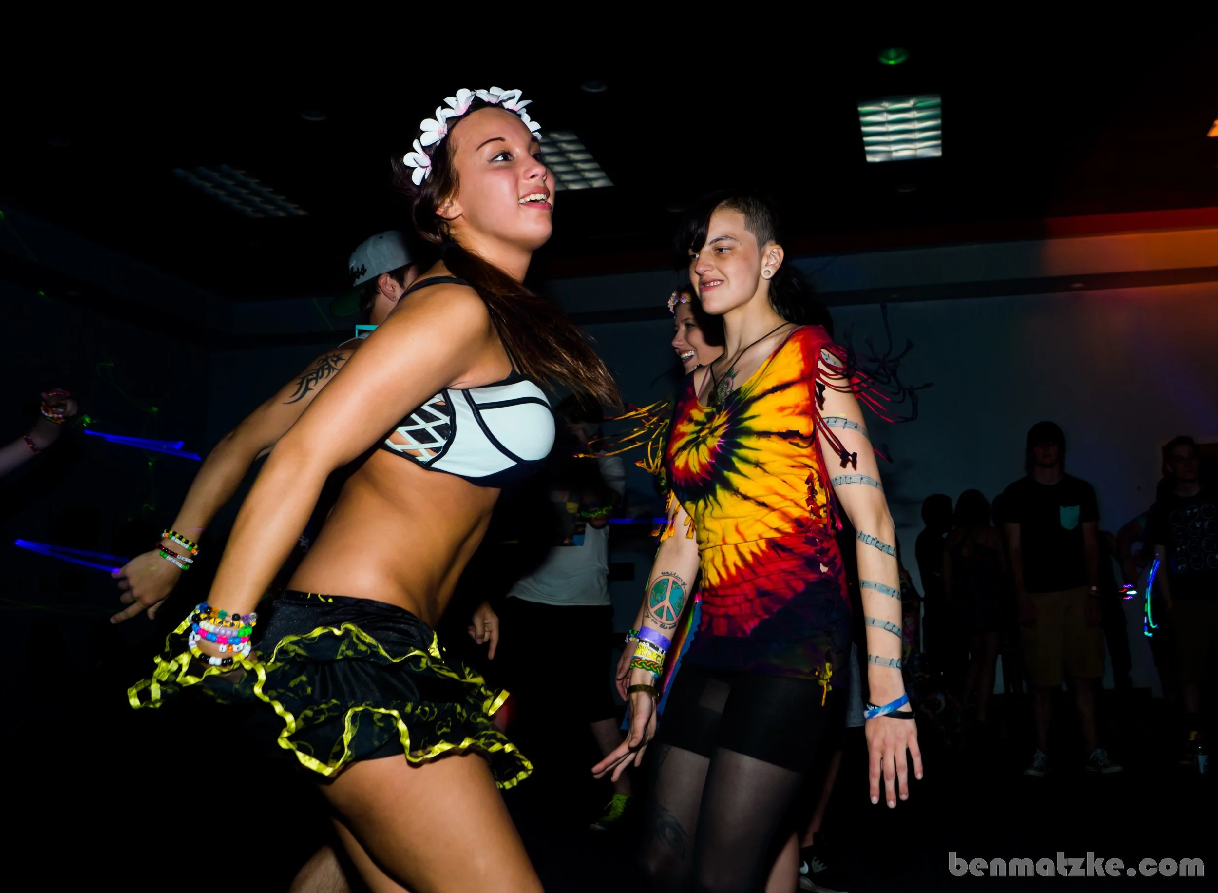 Freak Out 412-Backup_00052.jpg